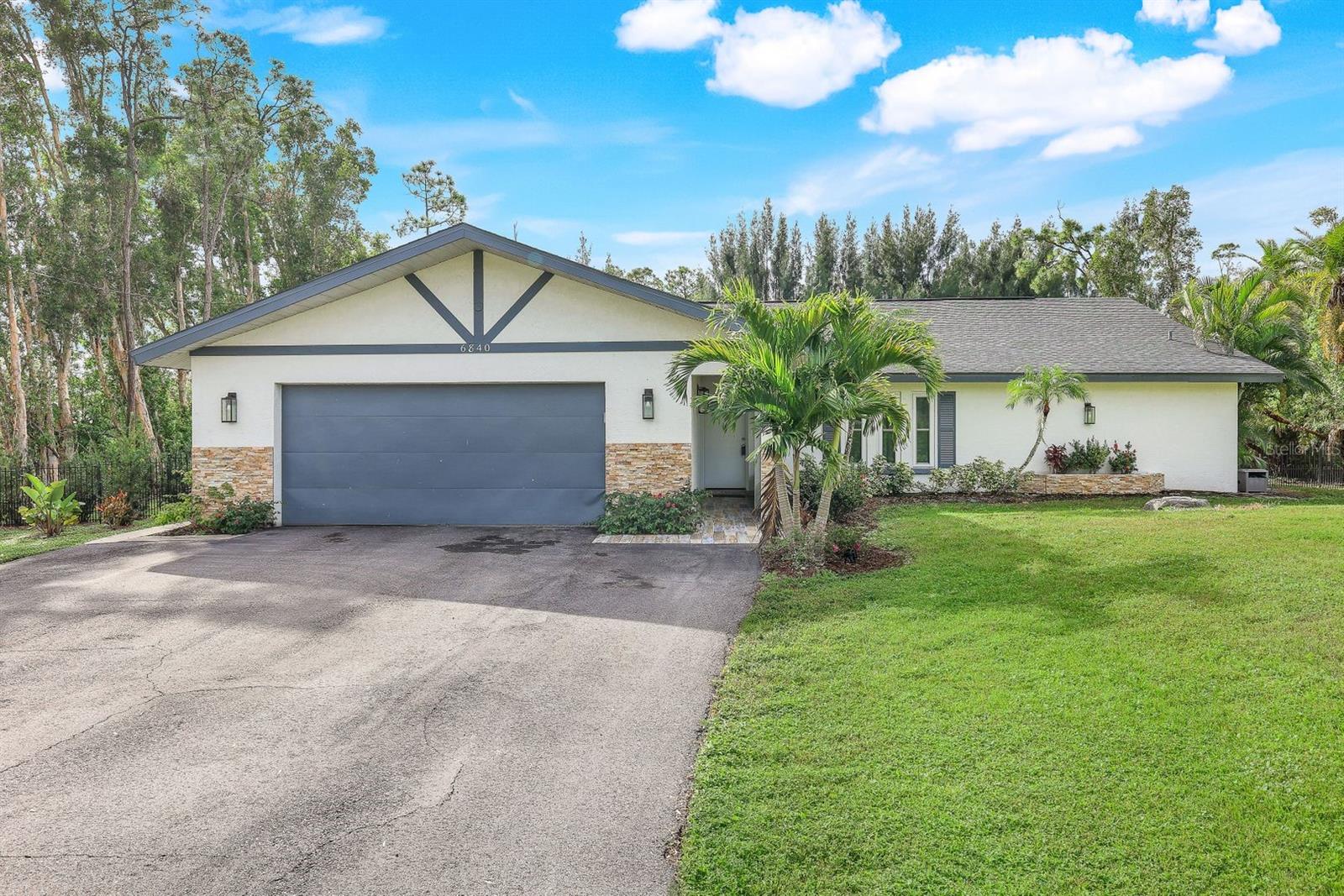 Details for 6840 Briarcliff Road, FORT MYERS, FL 33912