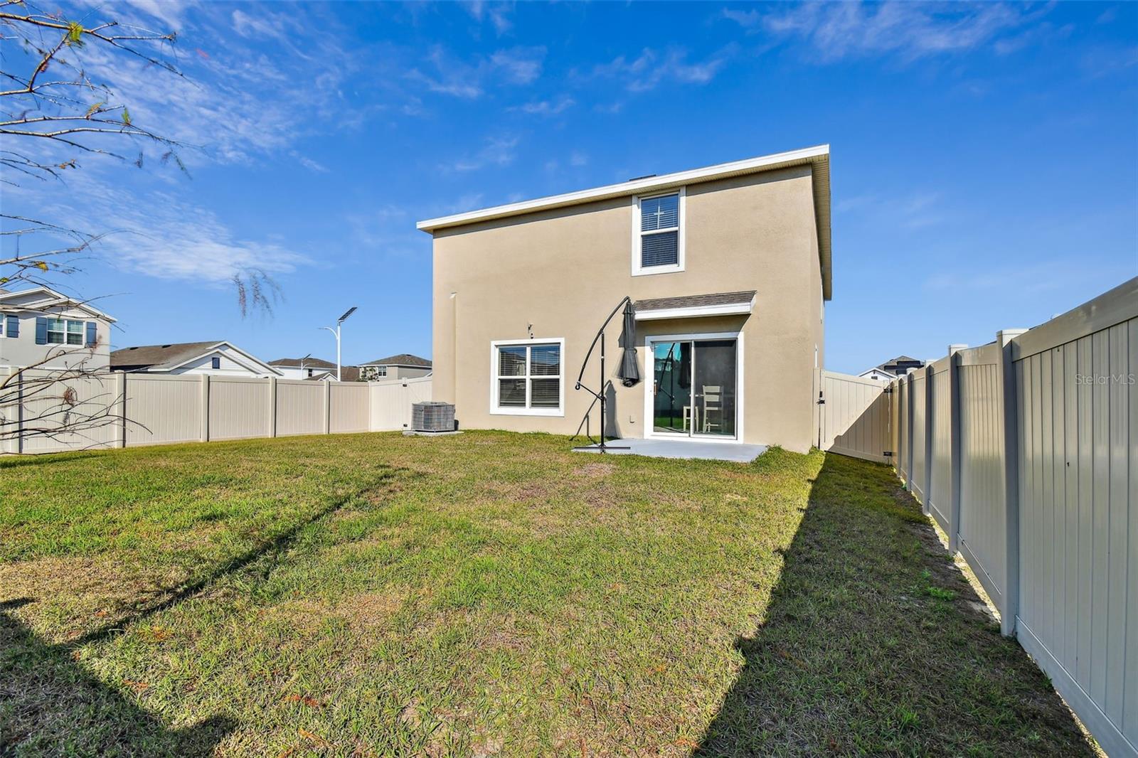 Listing photo id 57 for 38296 Sonnet Landing Avenue