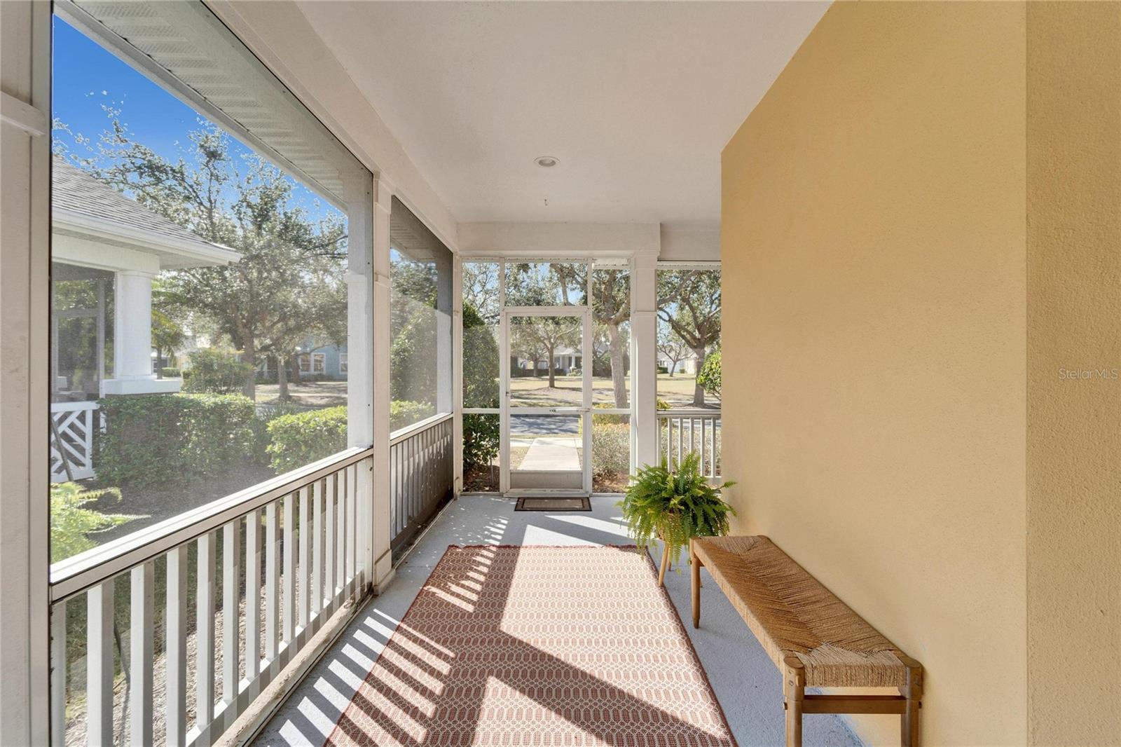 Listing photo id 2 for 5320 Golden Isles Drive