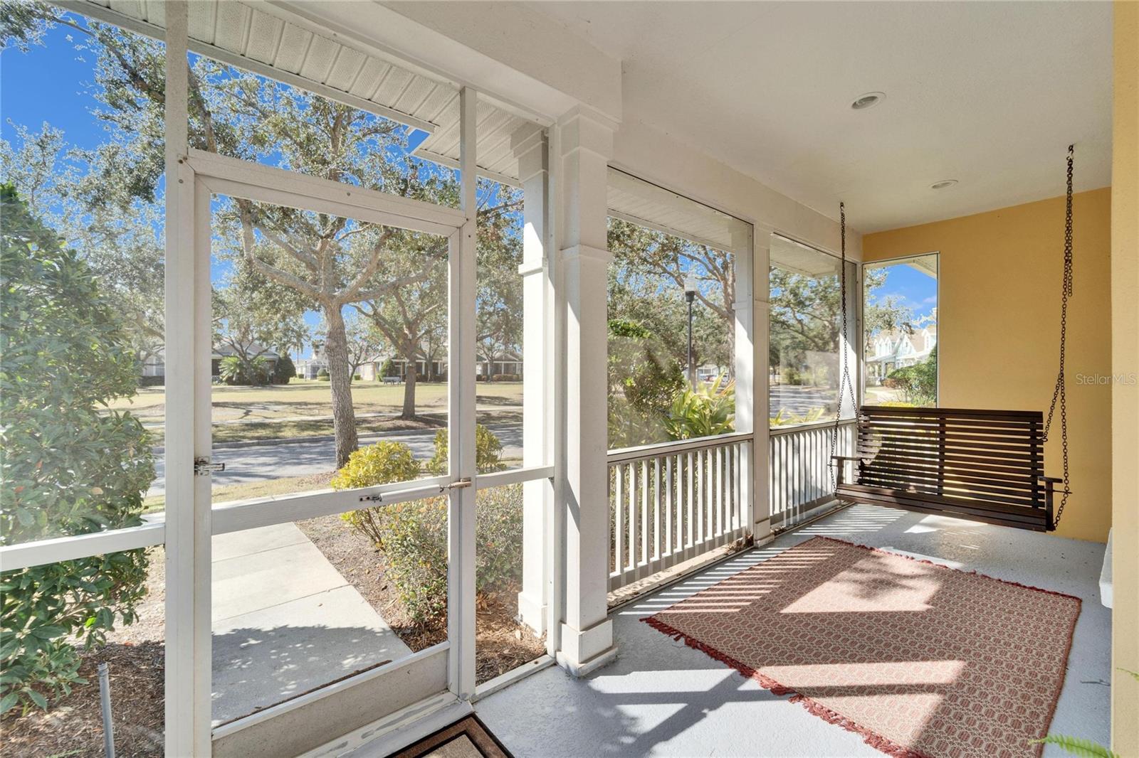 Listing photo id 3 for 5320 Golden Isles Drive