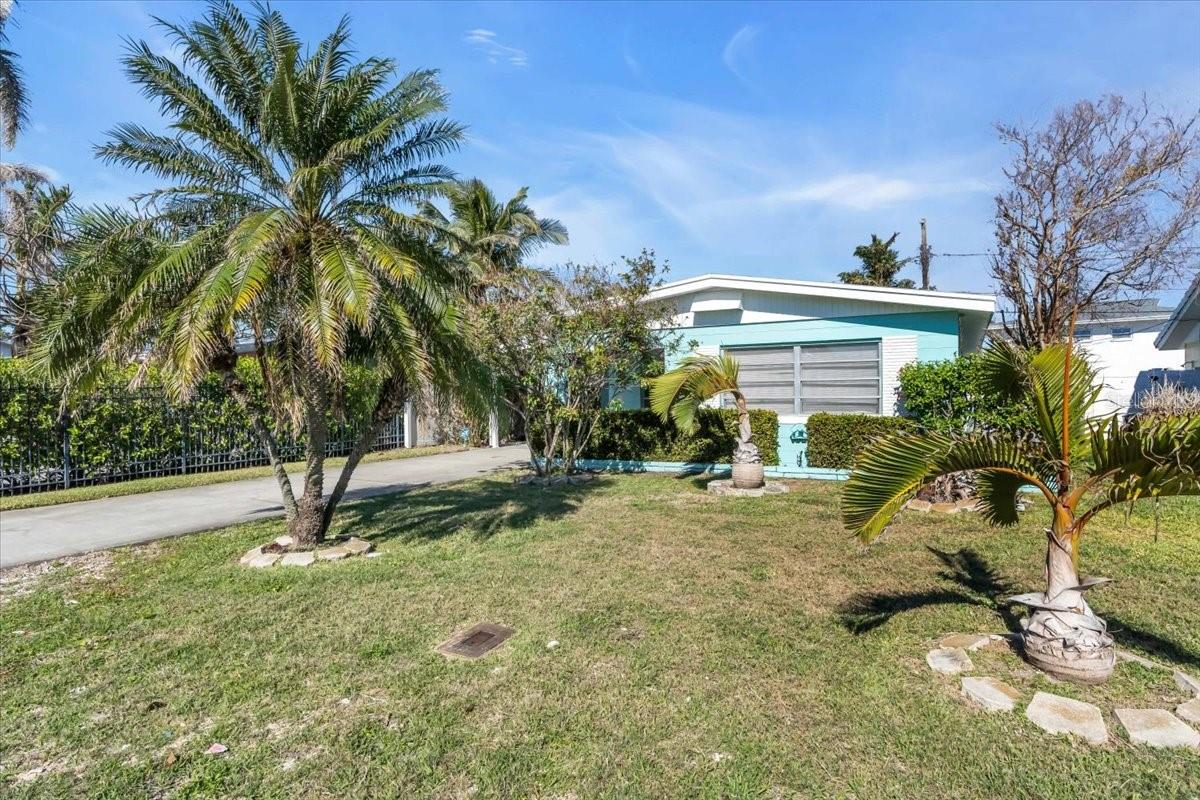 Image 14 of 28 For 11435 2nd Street E