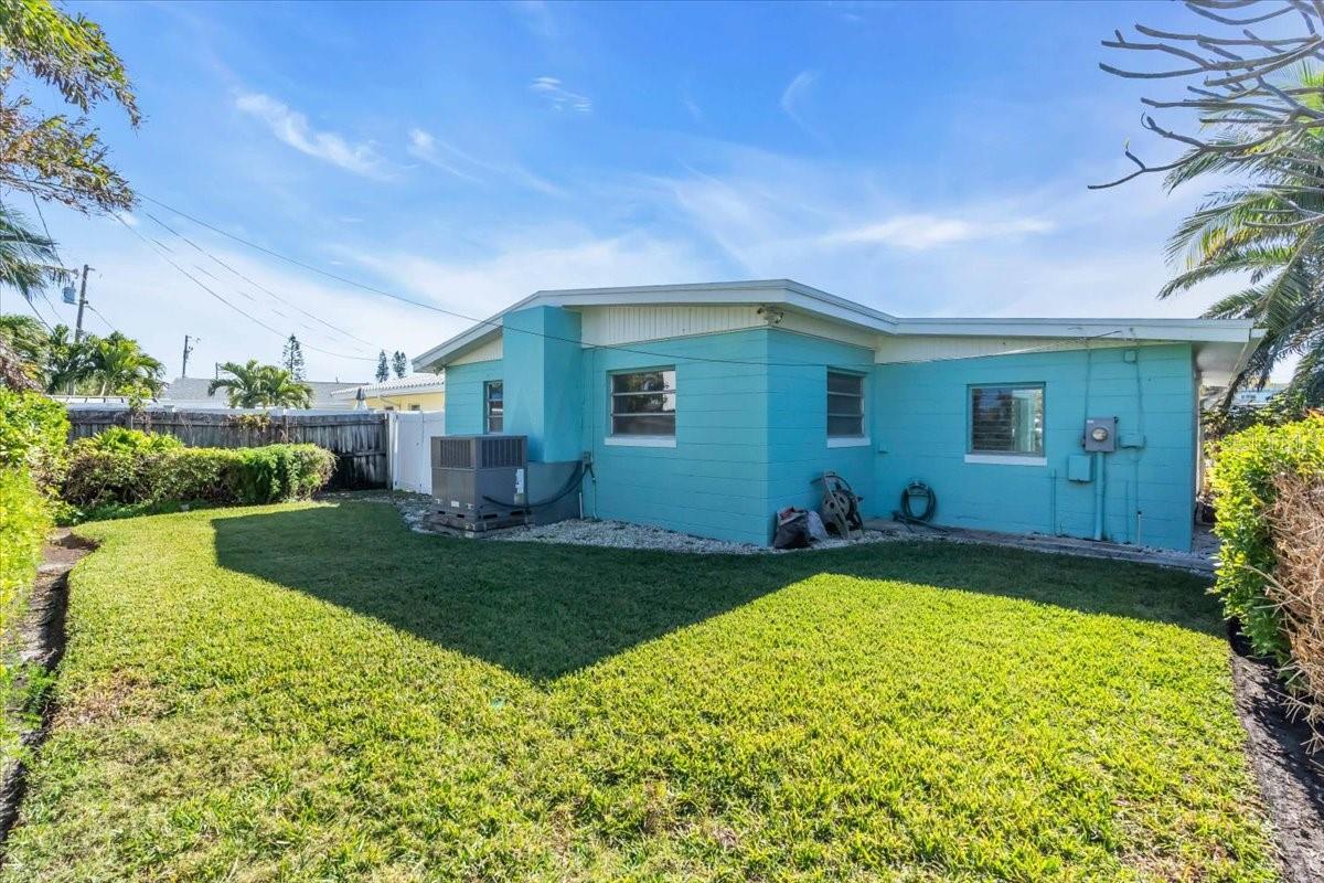 Image 2 of 28 For 11435 2nd Street E