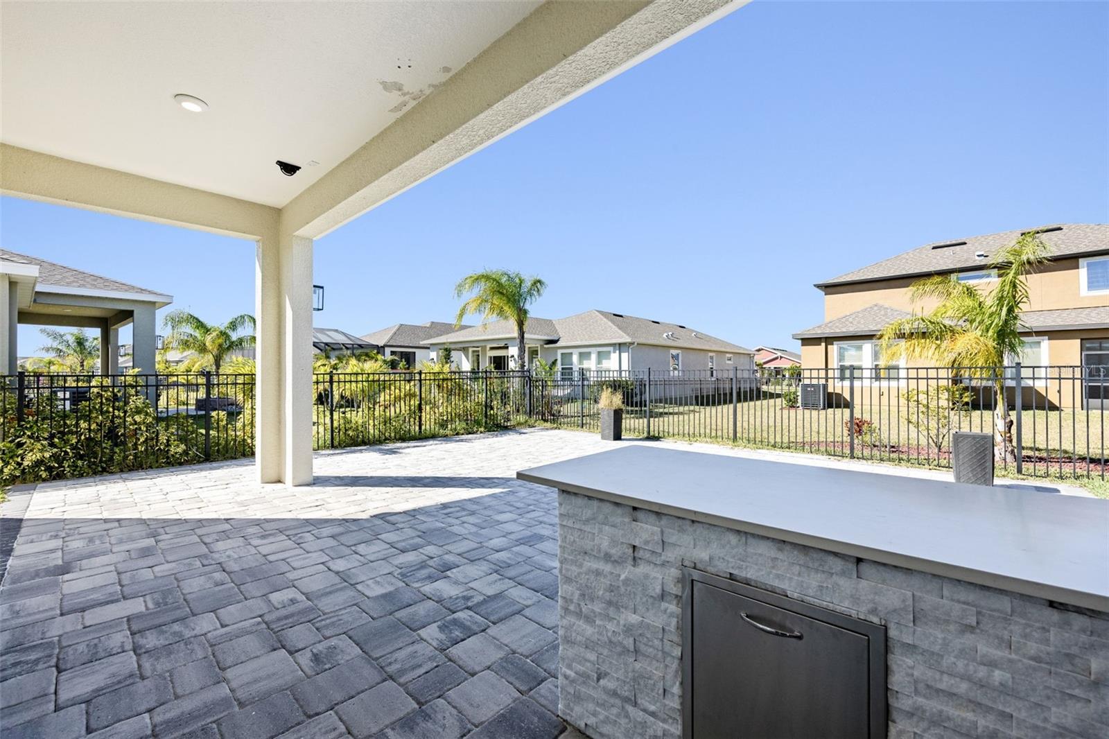 Image 34 of 74 For 6232 Sea Air Drive