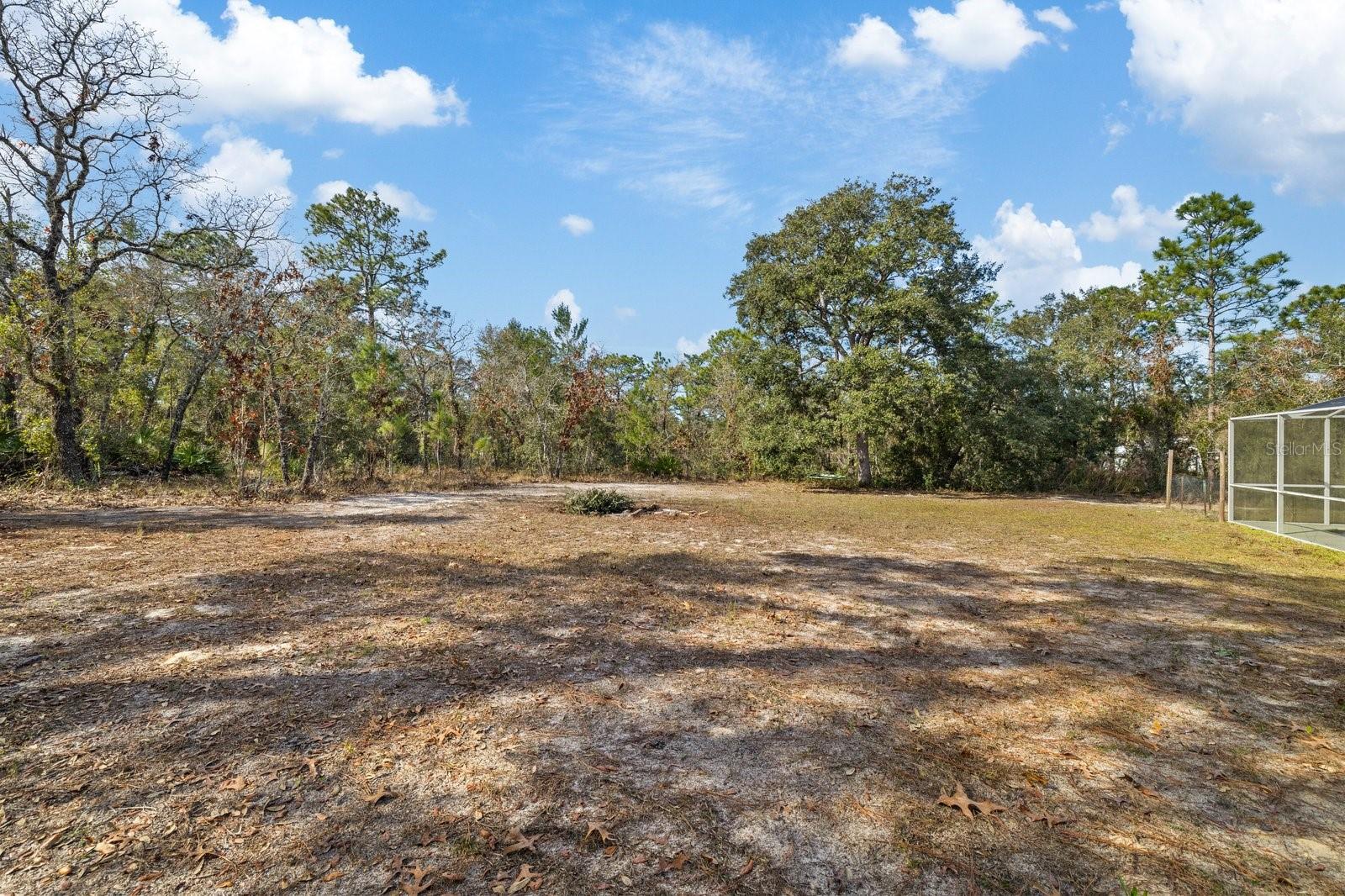 Listing photo id 24 for 12575 Maleo Rd