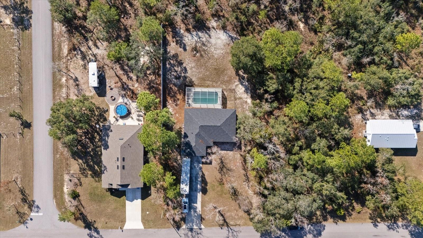 Listing photo id 26 for 12575 Maleo Rd