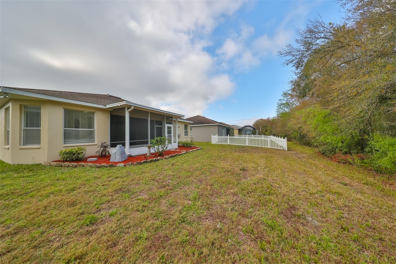 Image 18 of 22 For 3379 Fiddle Leaf Way