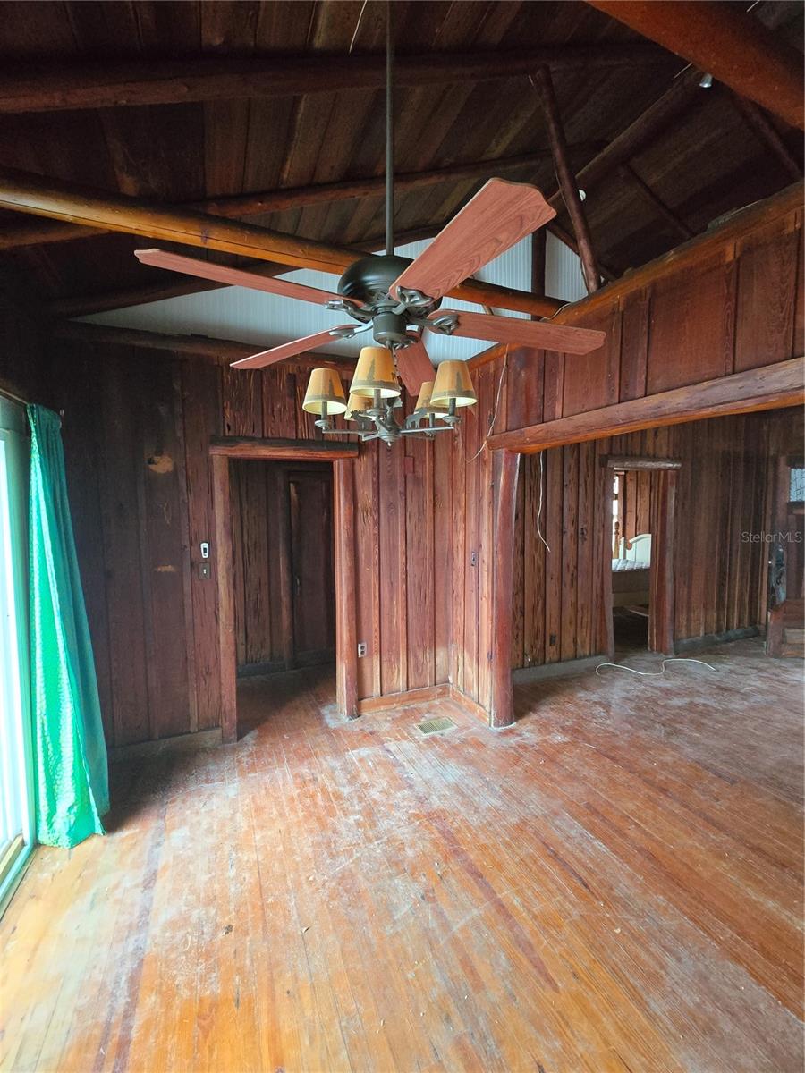 Image 19 of 55 For 13225 2nd Street E