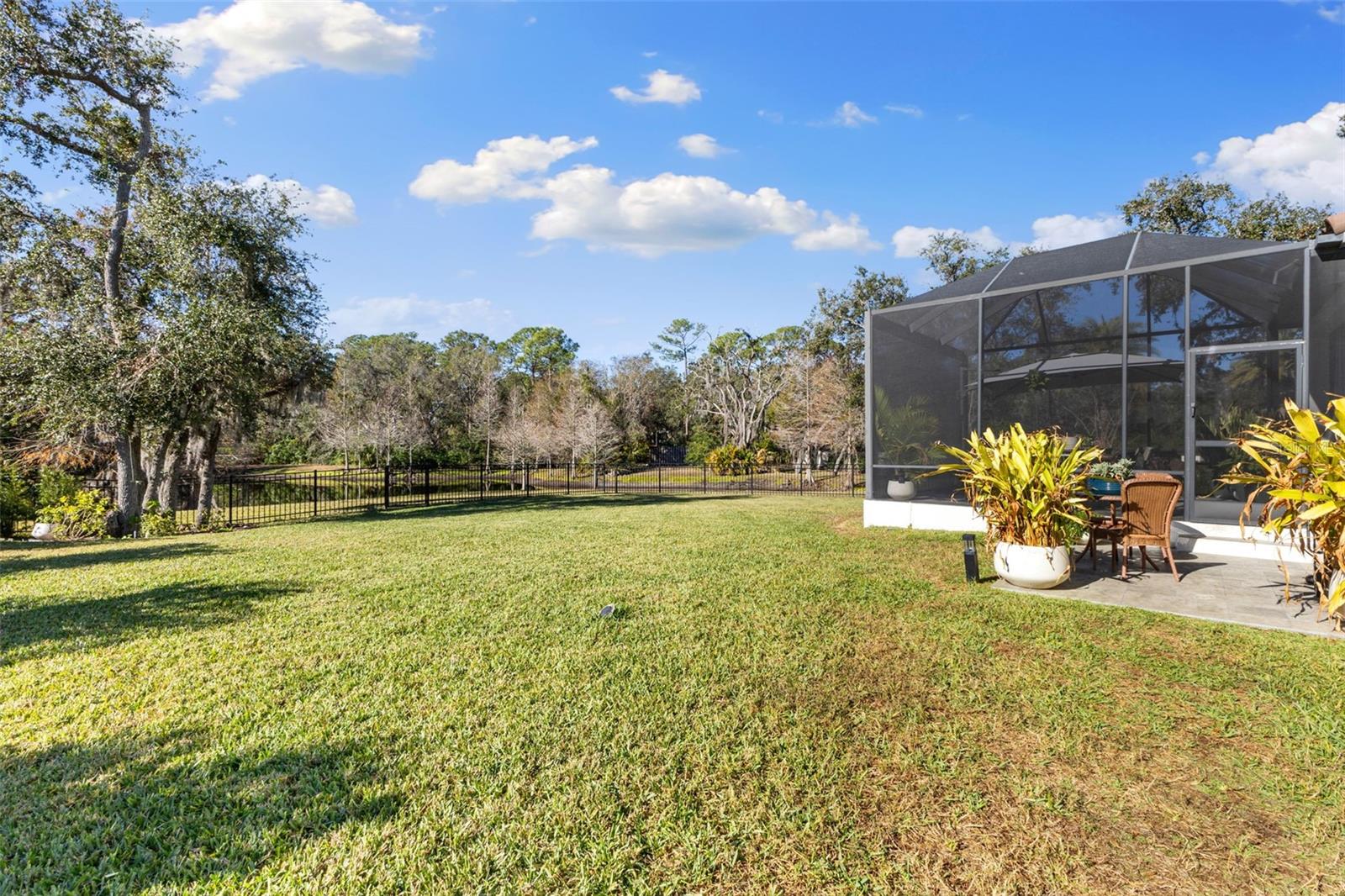 Listing photo id 56 for 7876 Marsh Pointe Drive