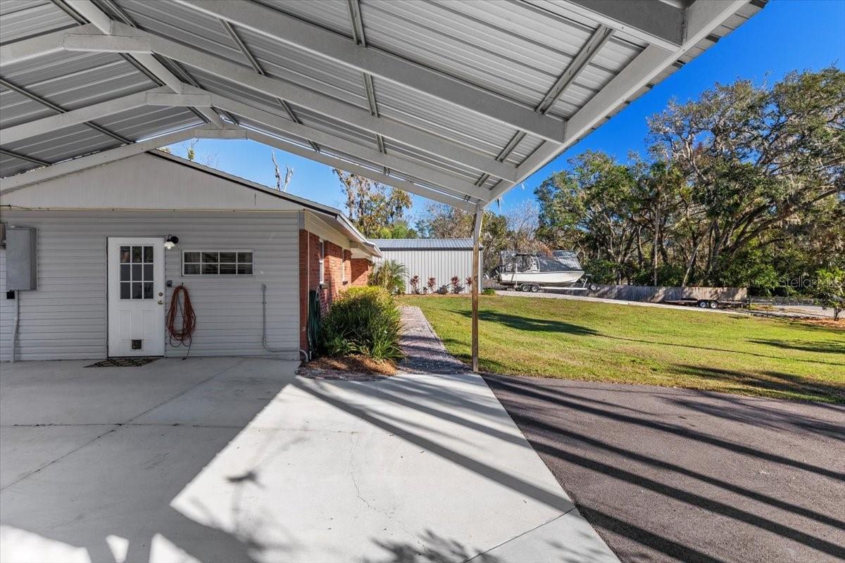 Listing photo id 36 for 7226 Alafia Ridge Loop