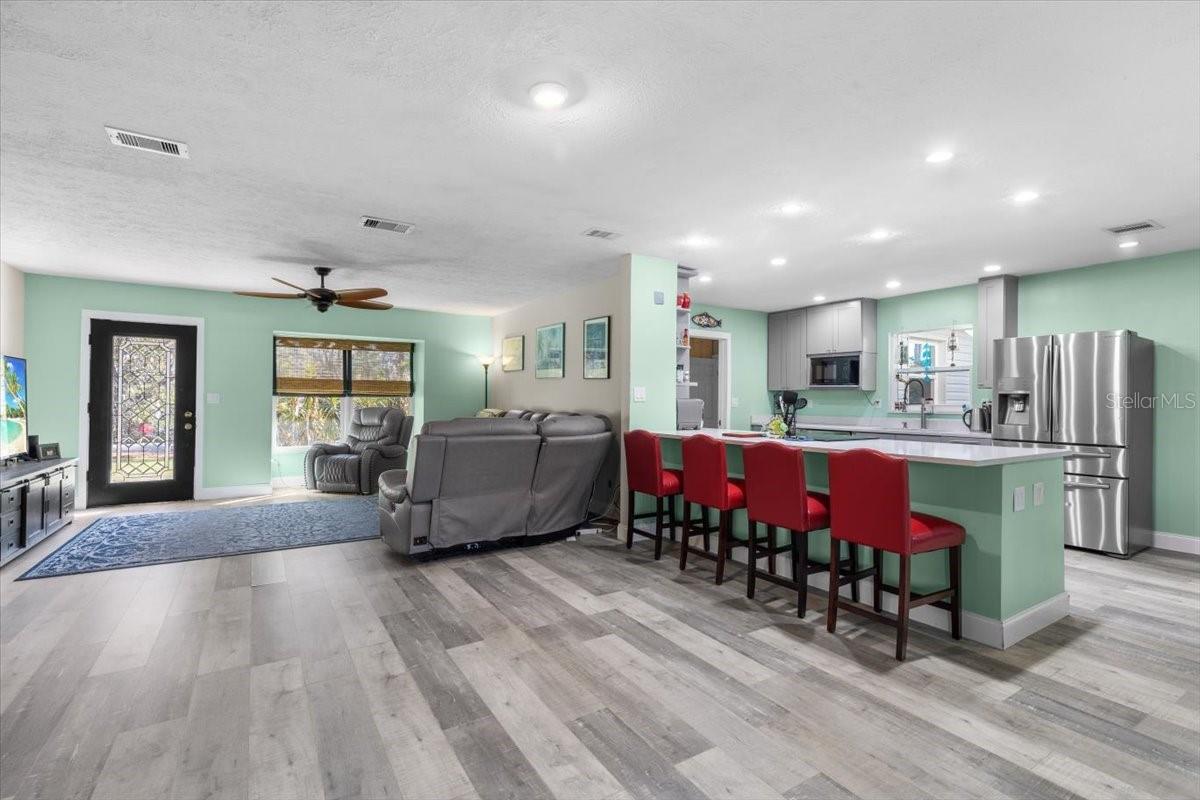 Listing photo id 6 for 7226 Alafia Ridge Loop