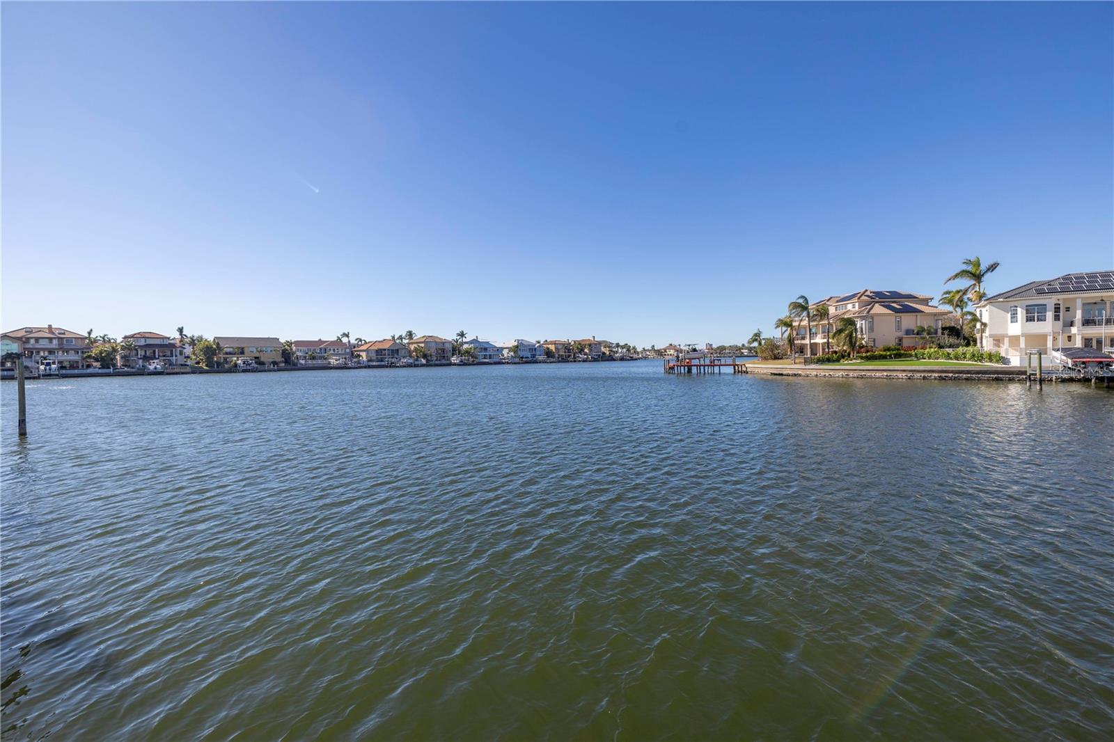 Listing photo id 55 for 2795 Kipps Colony Drive S 305