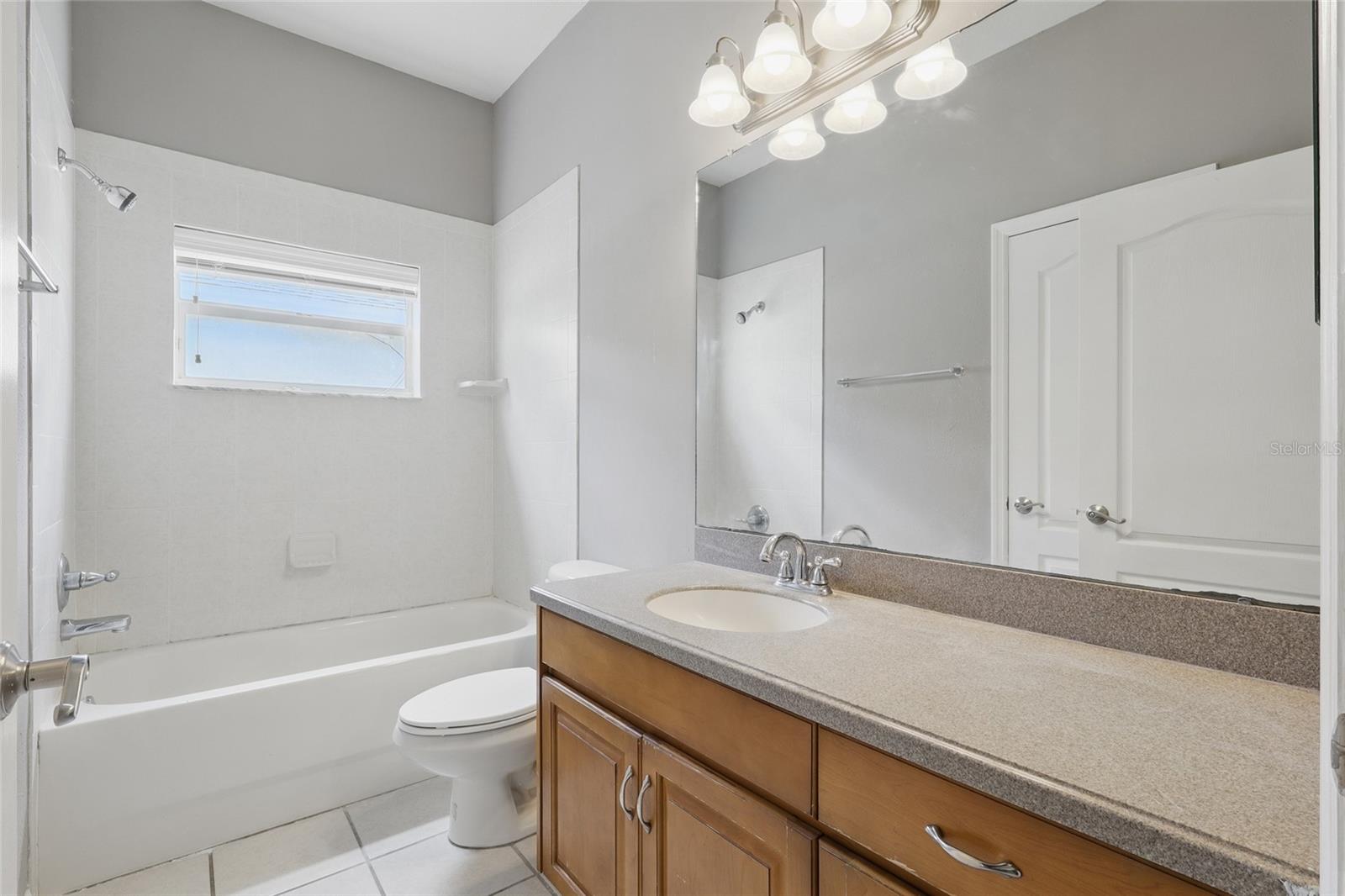 Image 16 of 36 For 11321 Flora Springs Drive