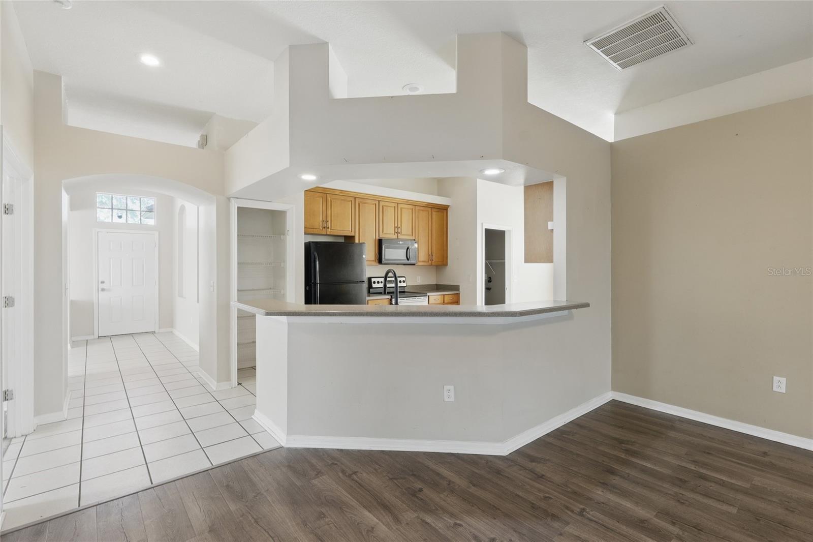 Image 24 of 36 For 11321 Flora Springs Drive