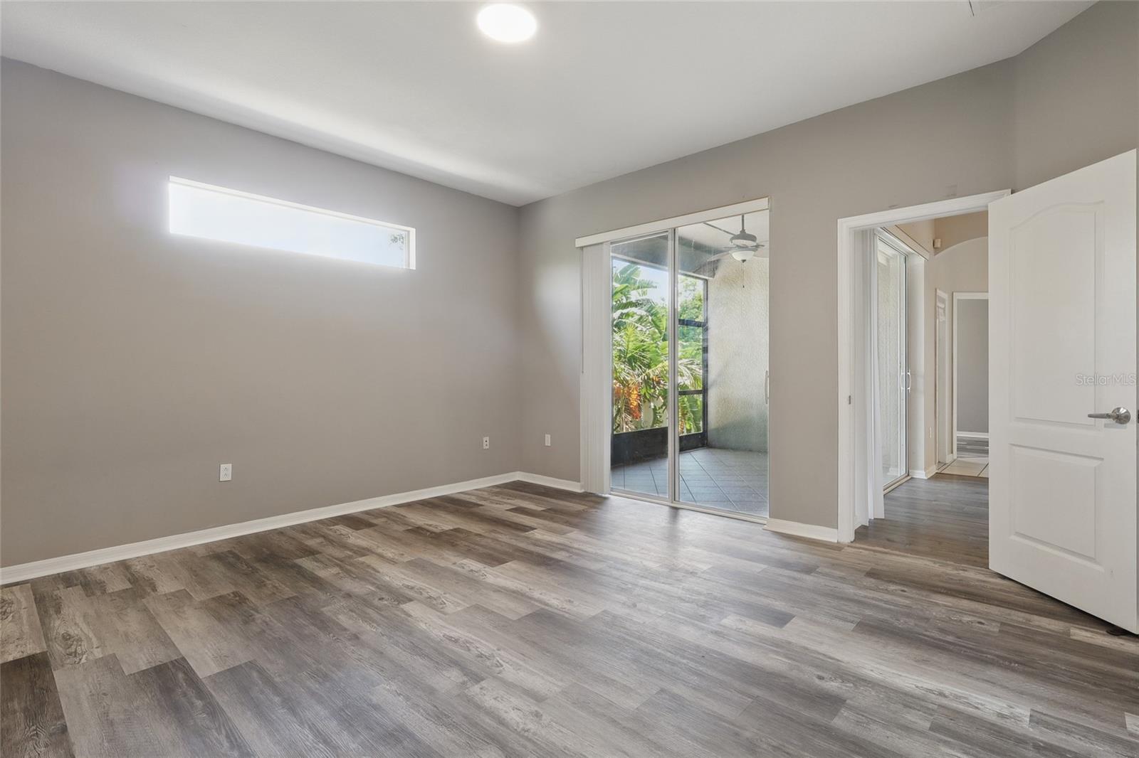 Image 31 of 36 For 11321 Flora Springs Drive