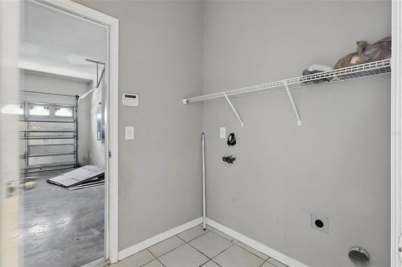 Image 7 of 36 For 11321 Flora Springs Drive