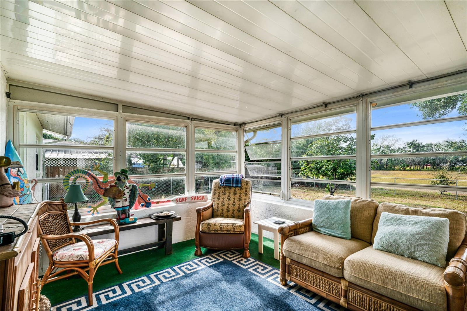 Listing photo id 18 for 524 Washington Street