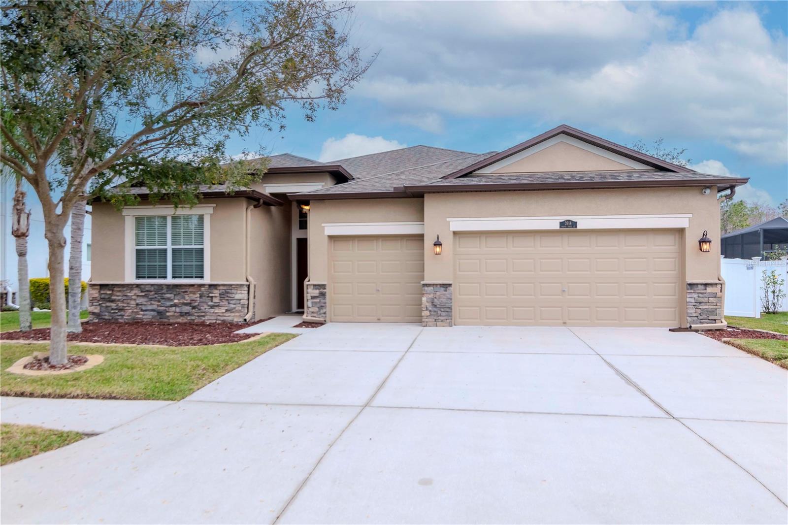 Details for 3914 Round Table Court, LAND O LAKES, FL 34638