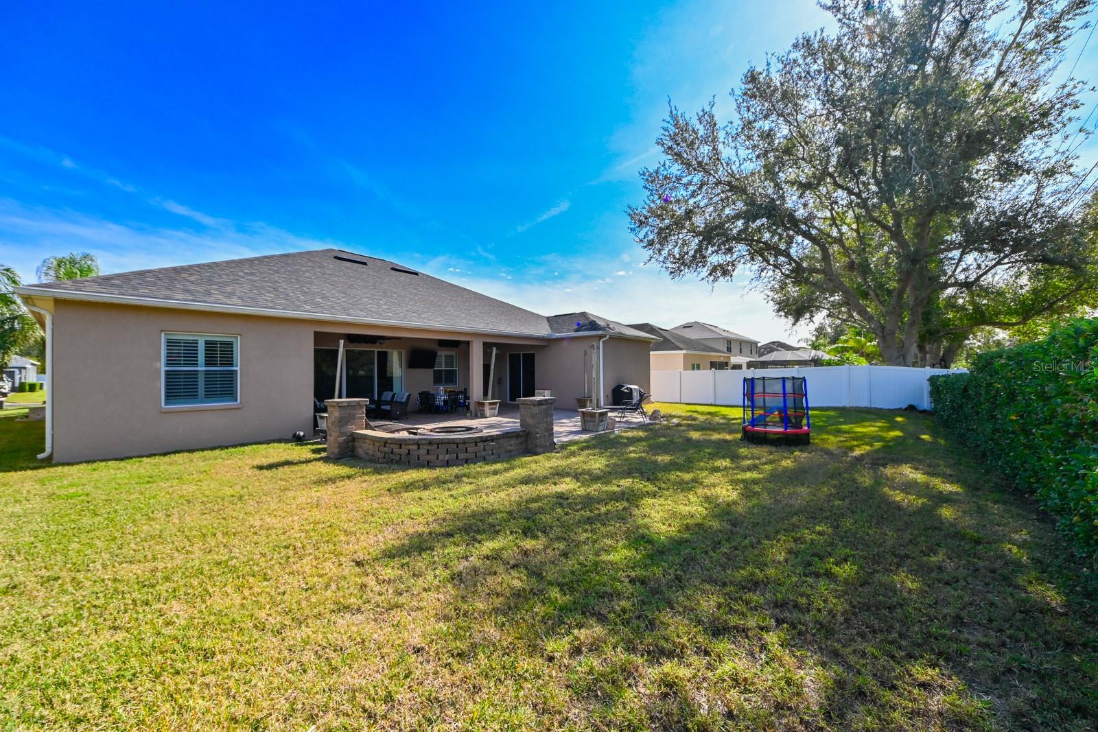 Listing photo id 40 for 3407 Walden Reserve Drive