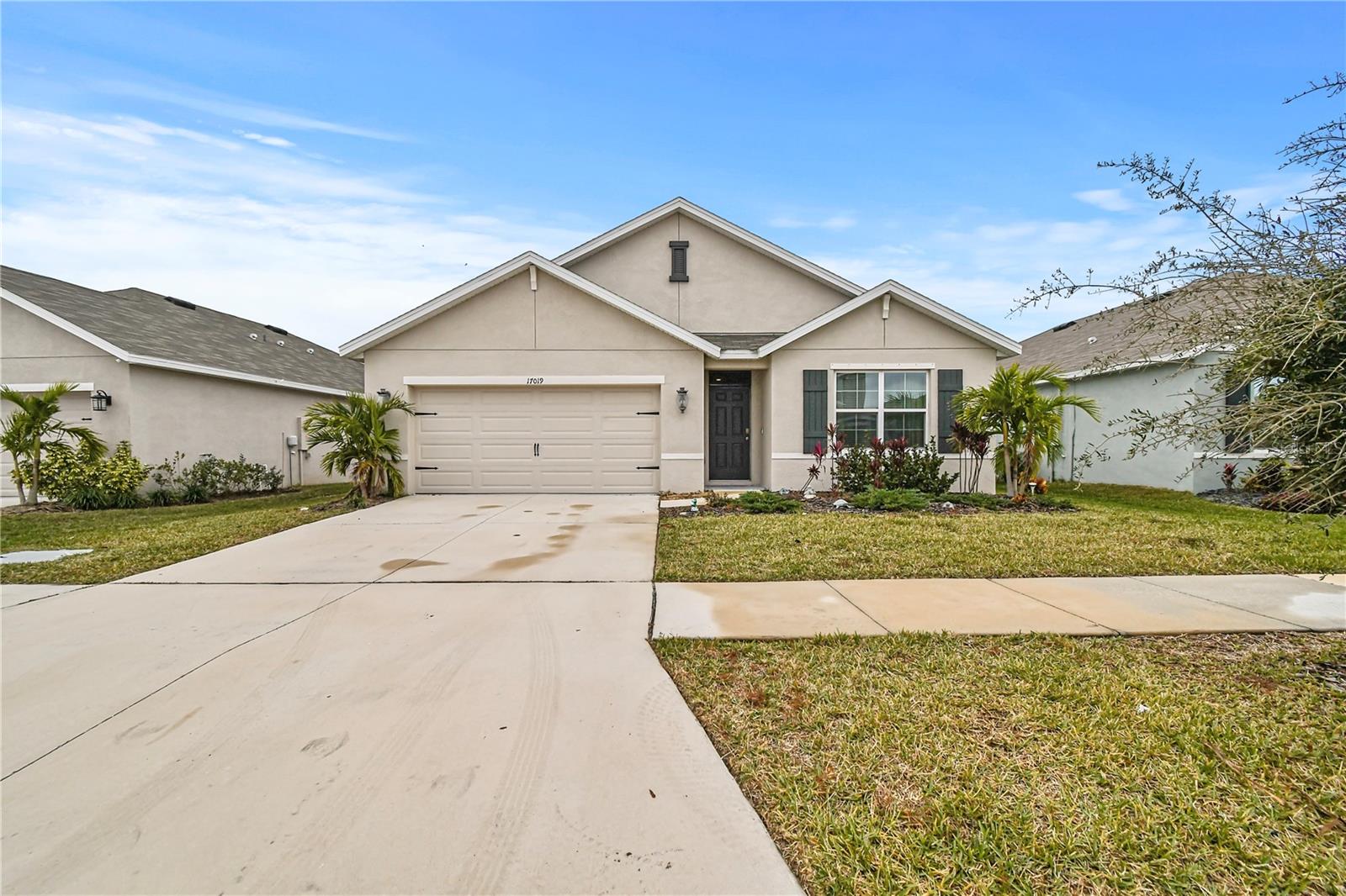 Details for 17019 Avon Dive Lane, WIMAUMA, FL 33598