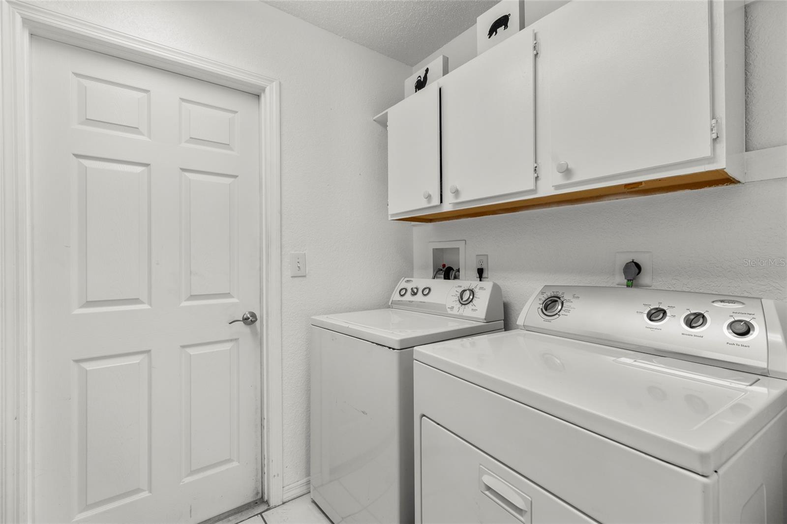 Image 19 of 36 For 13101 Delbarton St