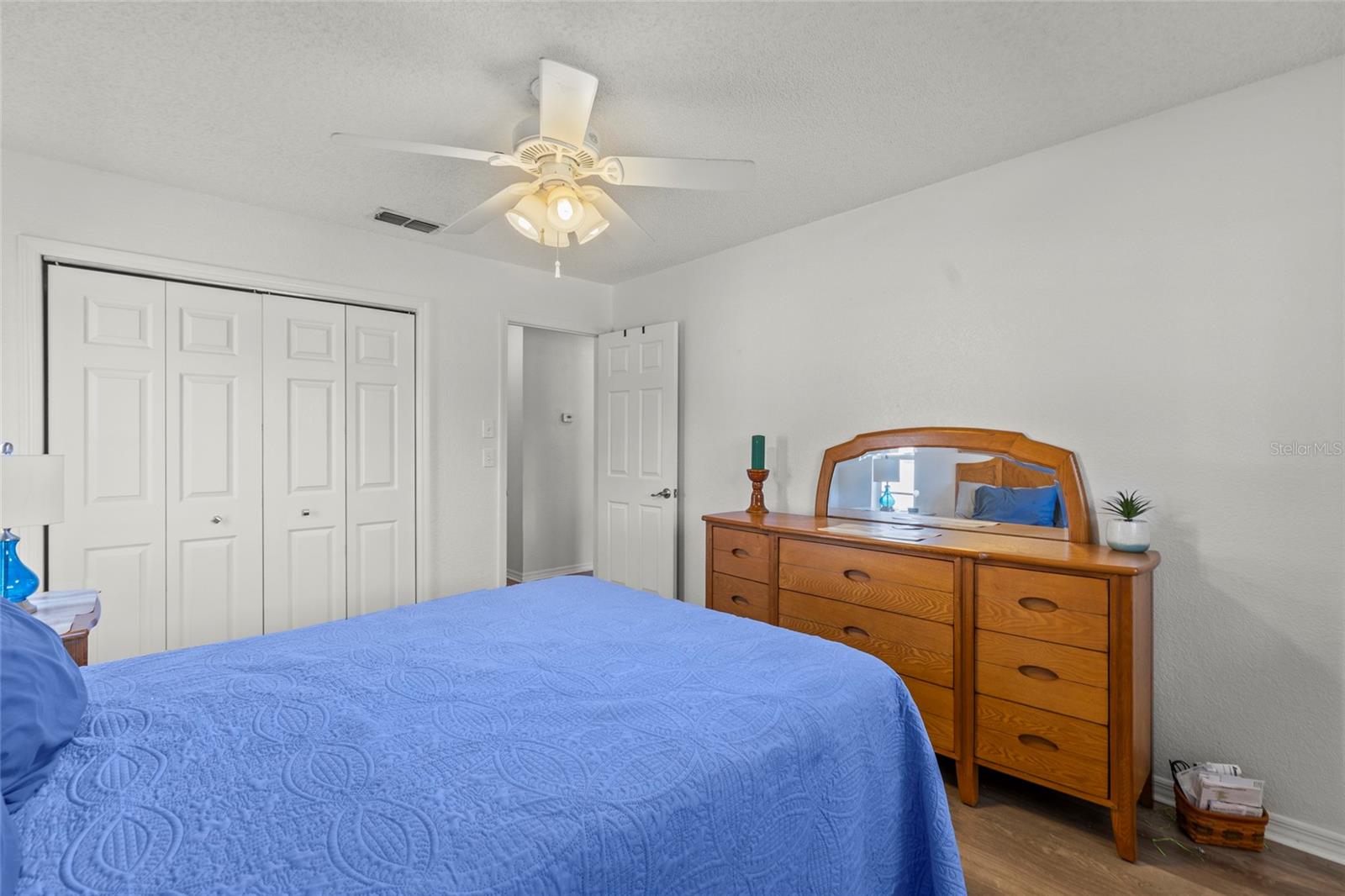 Image 21 of 36 For 13101 Delbarton St