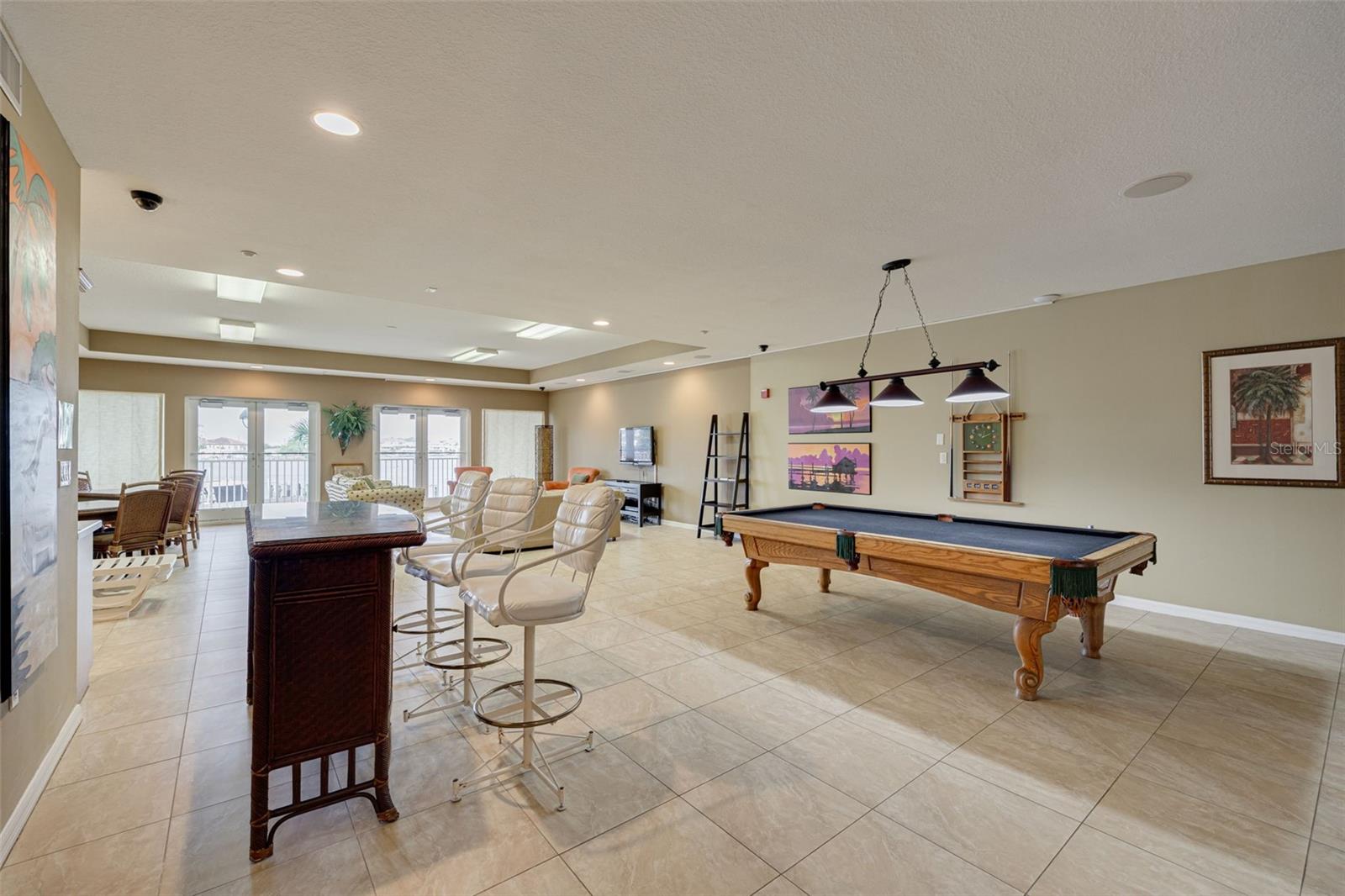 Image 34 of 40 For 530 Gulfview Boulevard 205