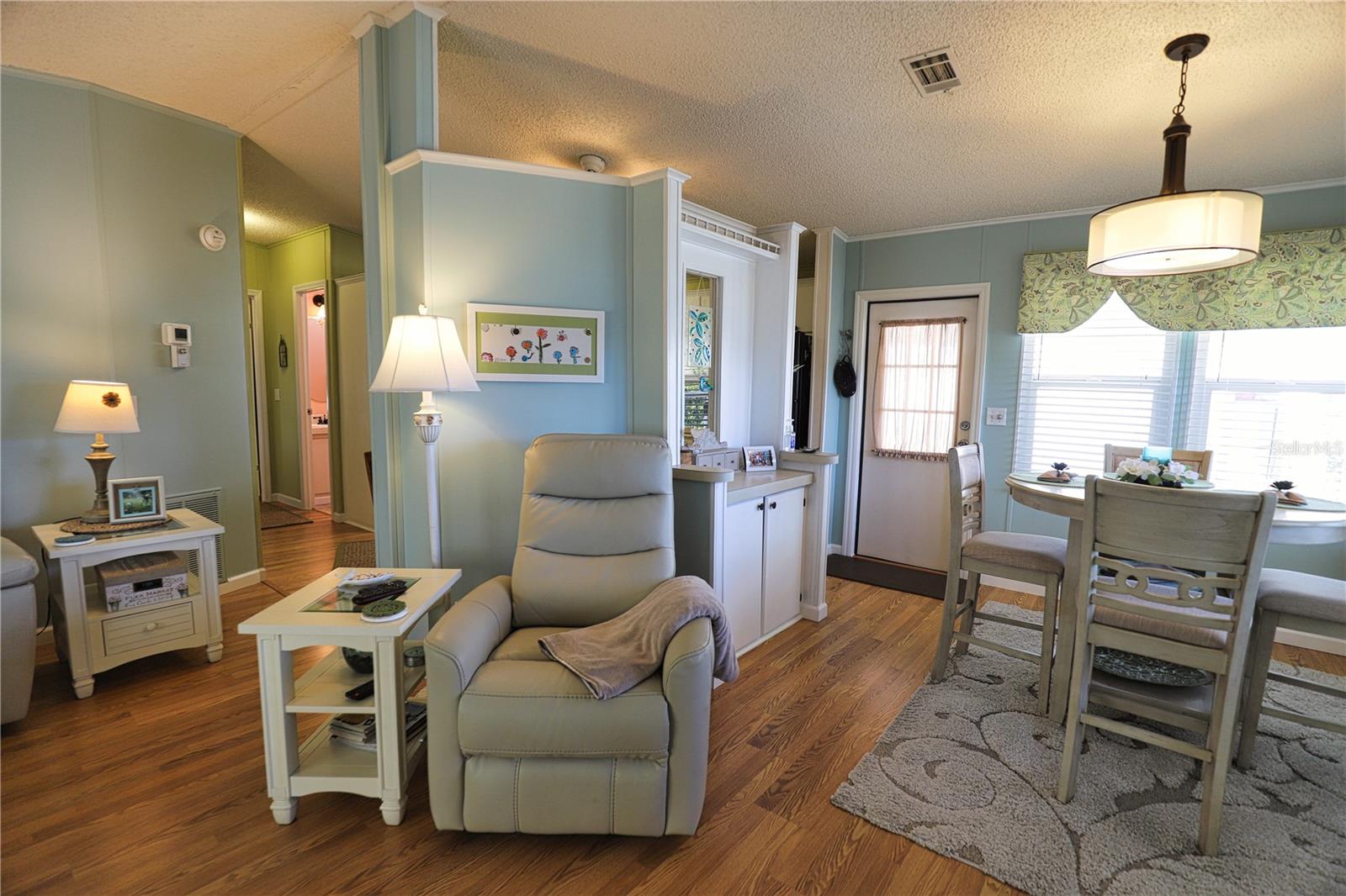 Image 21 of 100 For 513 San Clemente Circle