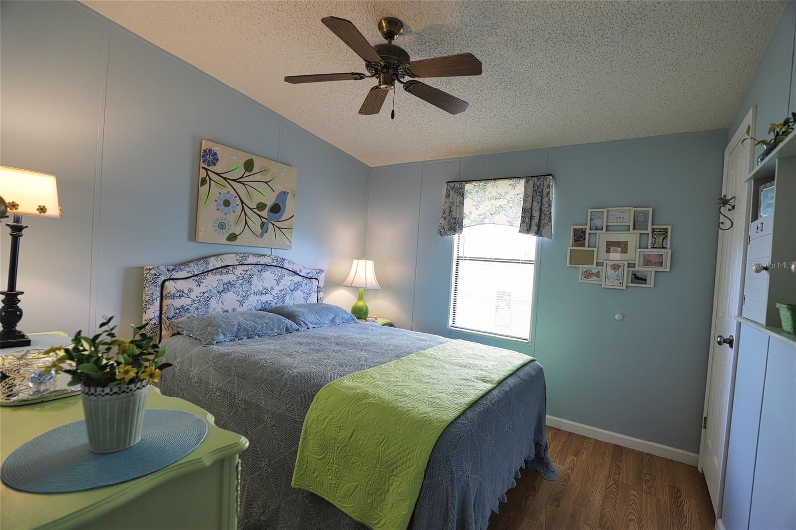 Image 28 of 100 For 513 San Clemente Circle
