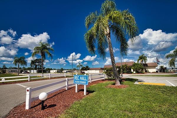 Image 73 of 100 For 513 San Clemente Circle