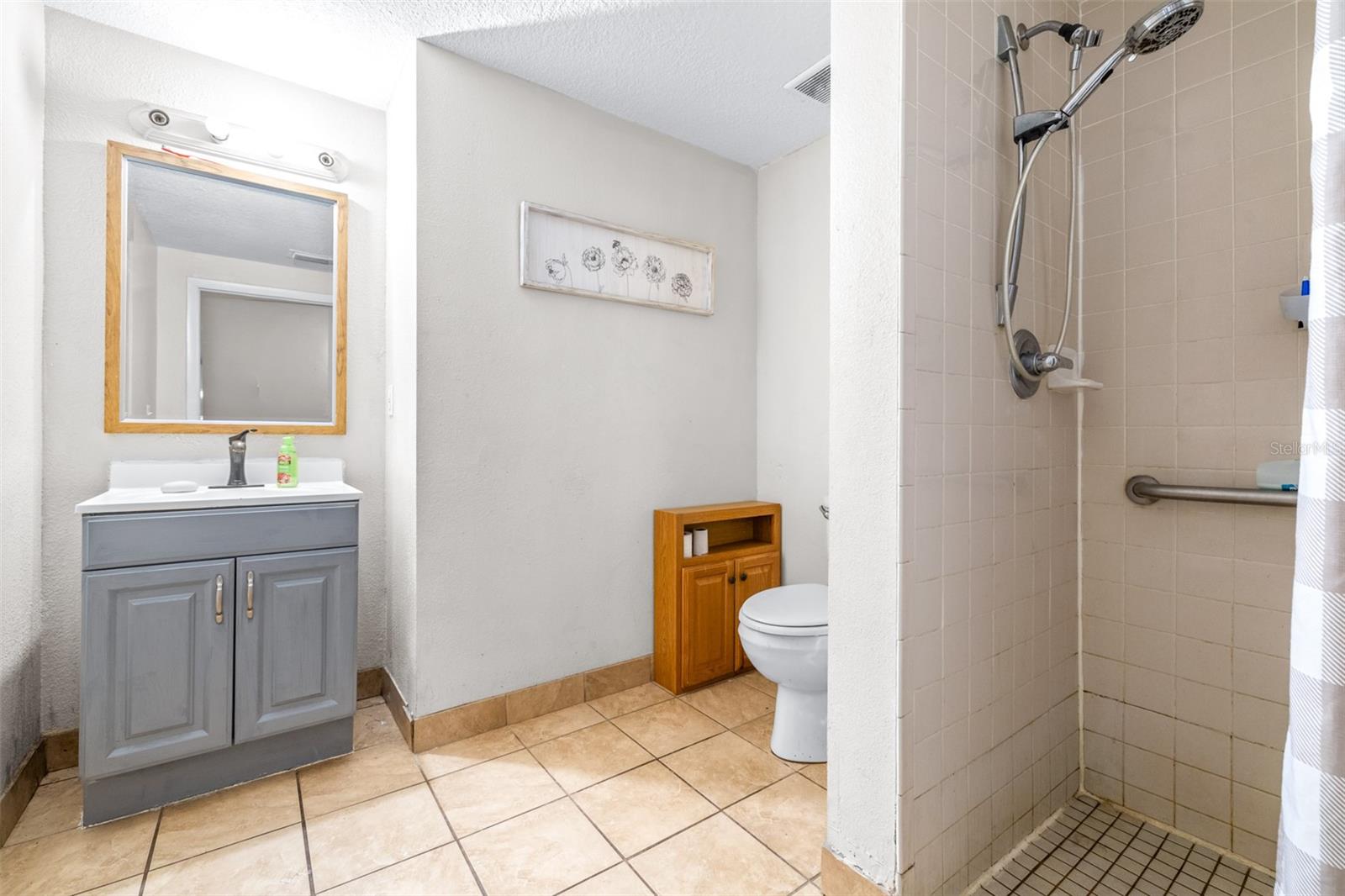 Listing photo id 11 for 14430 10th Street