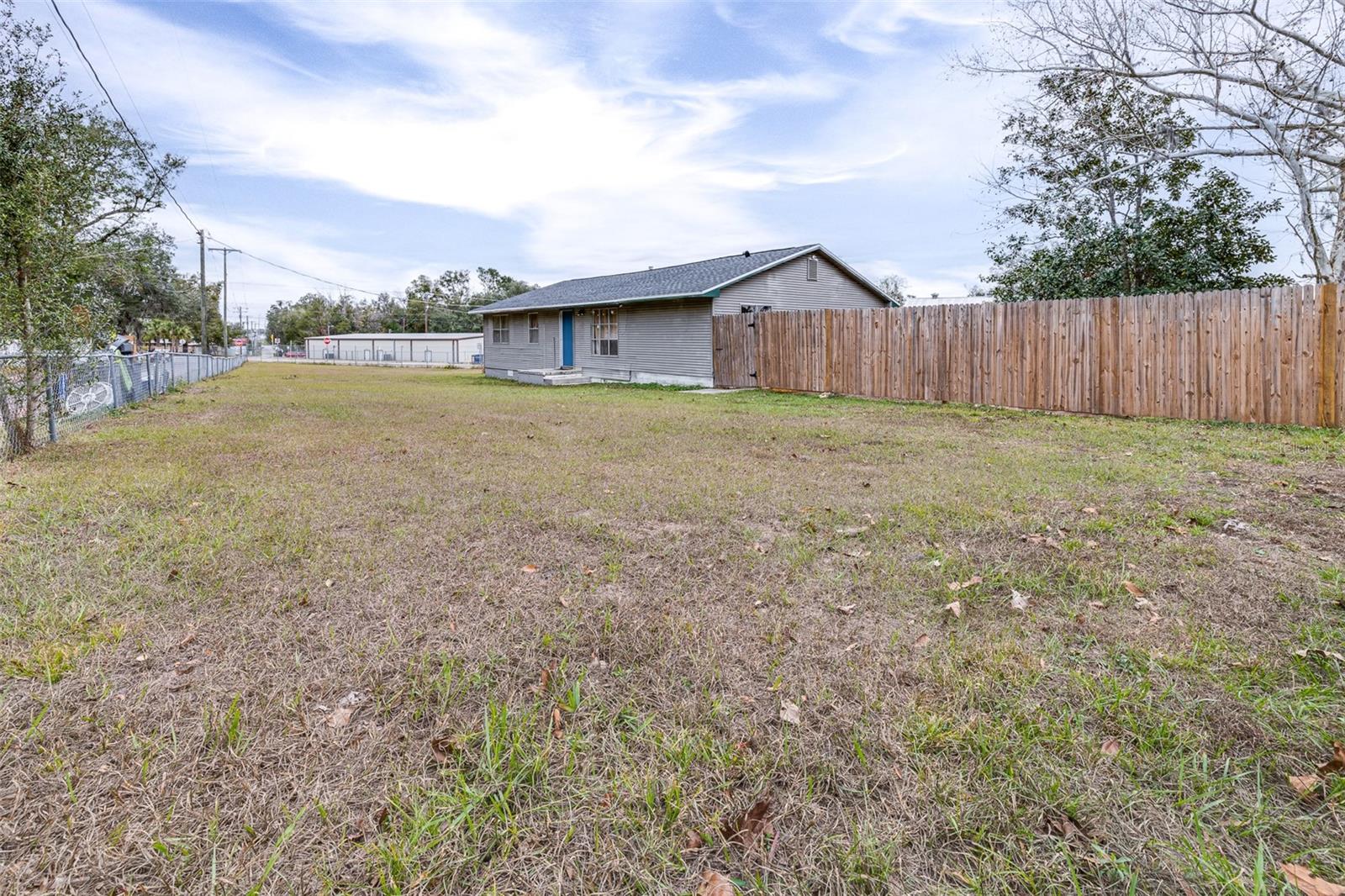 Listing photo id 0 for 14430 10th Street