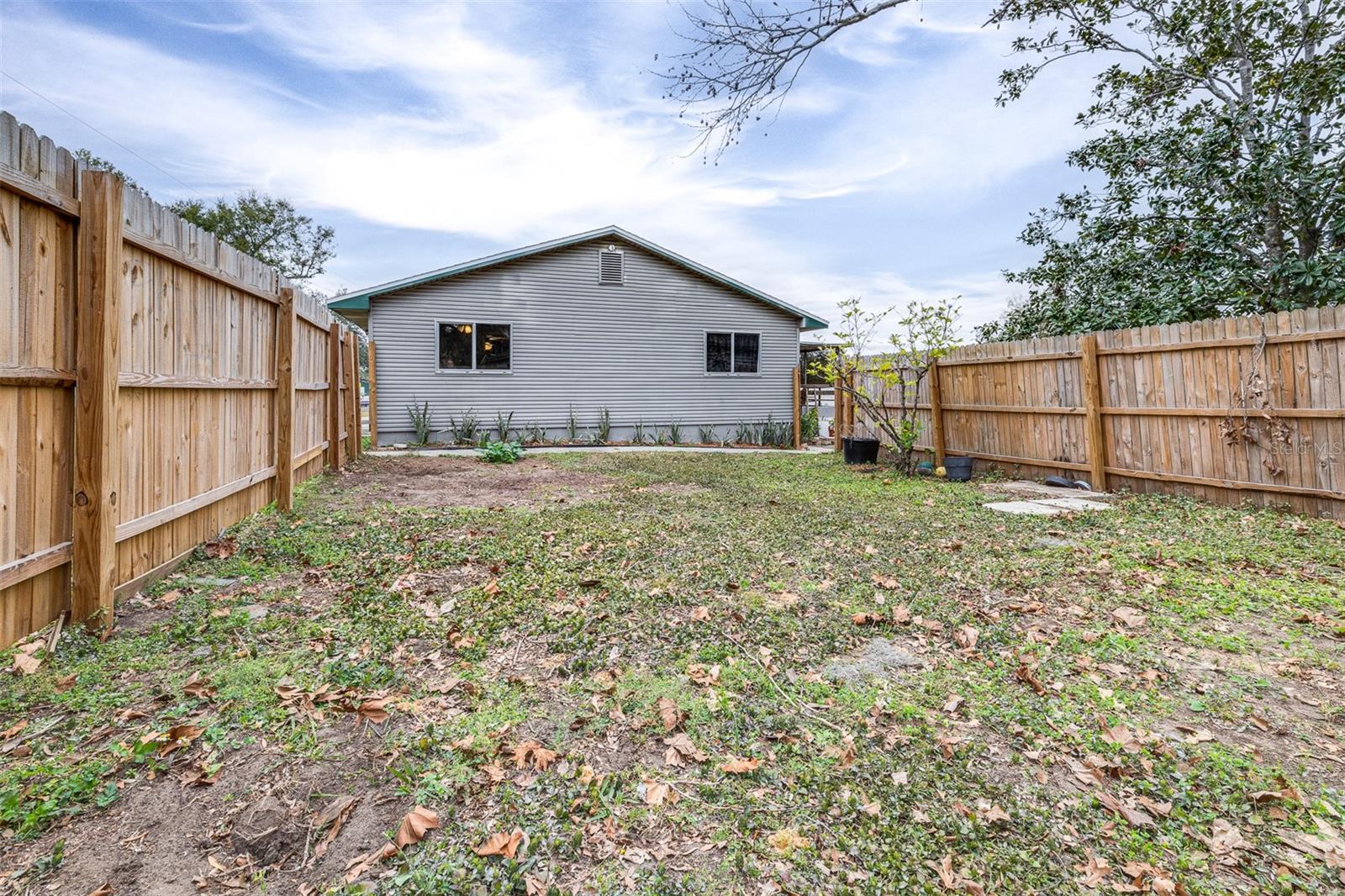 Listing photo id 31 for 14430 10th Street