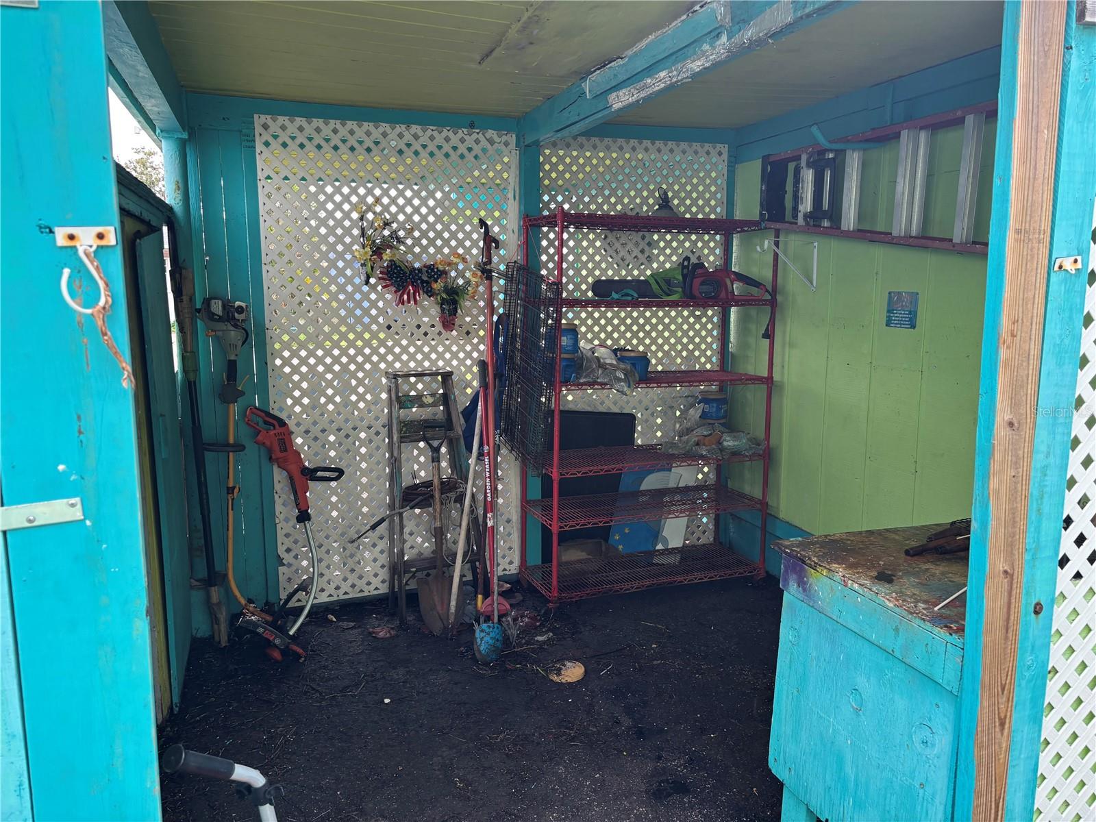 Listing photo id 17 for 18006 4th Street E