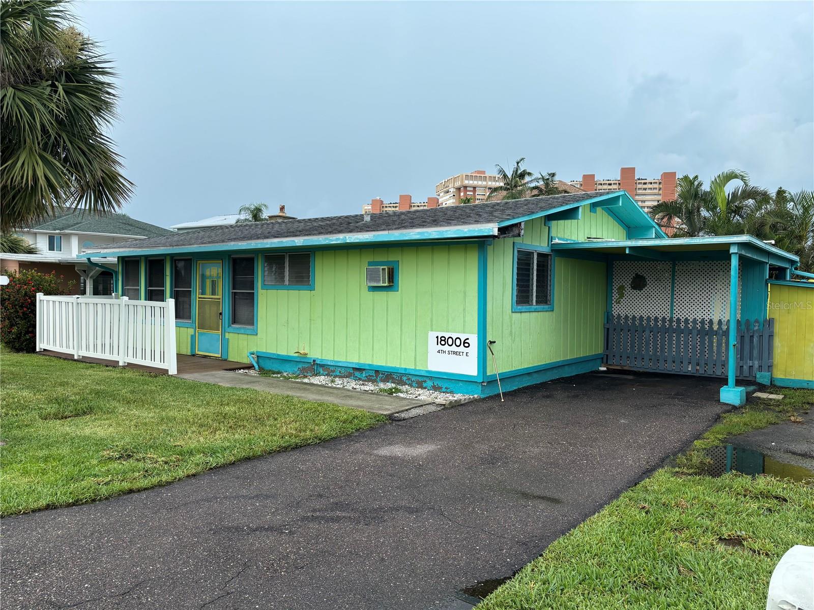 Listing photo id 29 for 18006 4th Street E