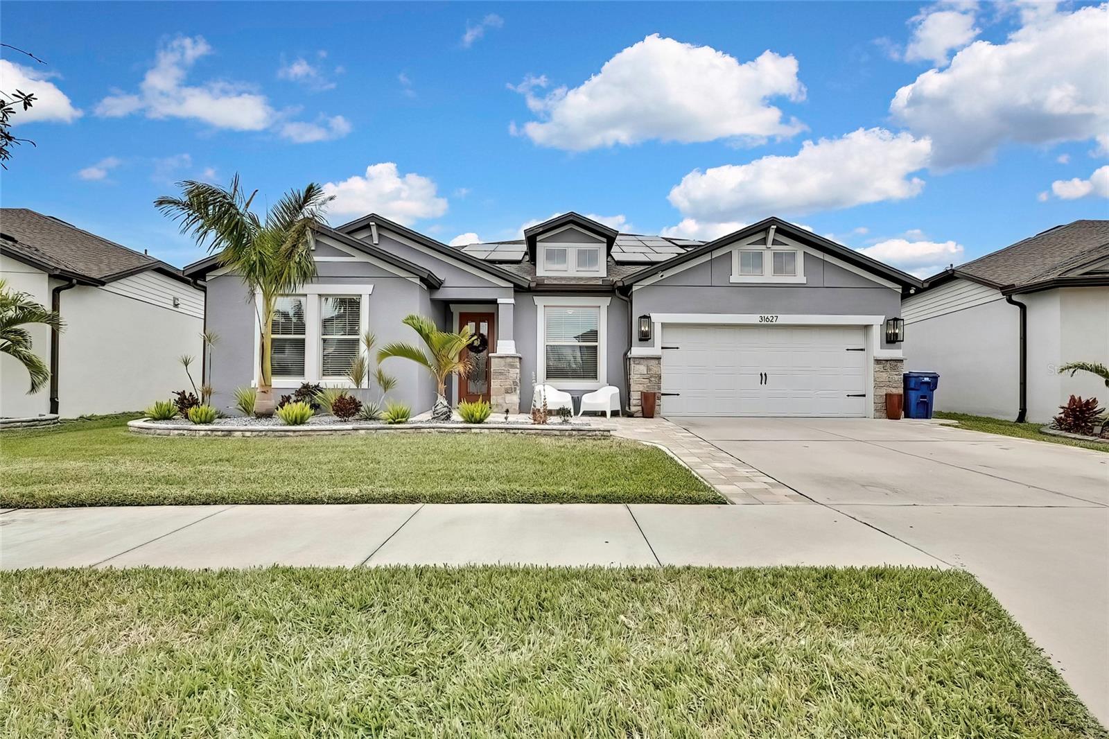 Listing photo id 0 for 31627 Colada Drift Way