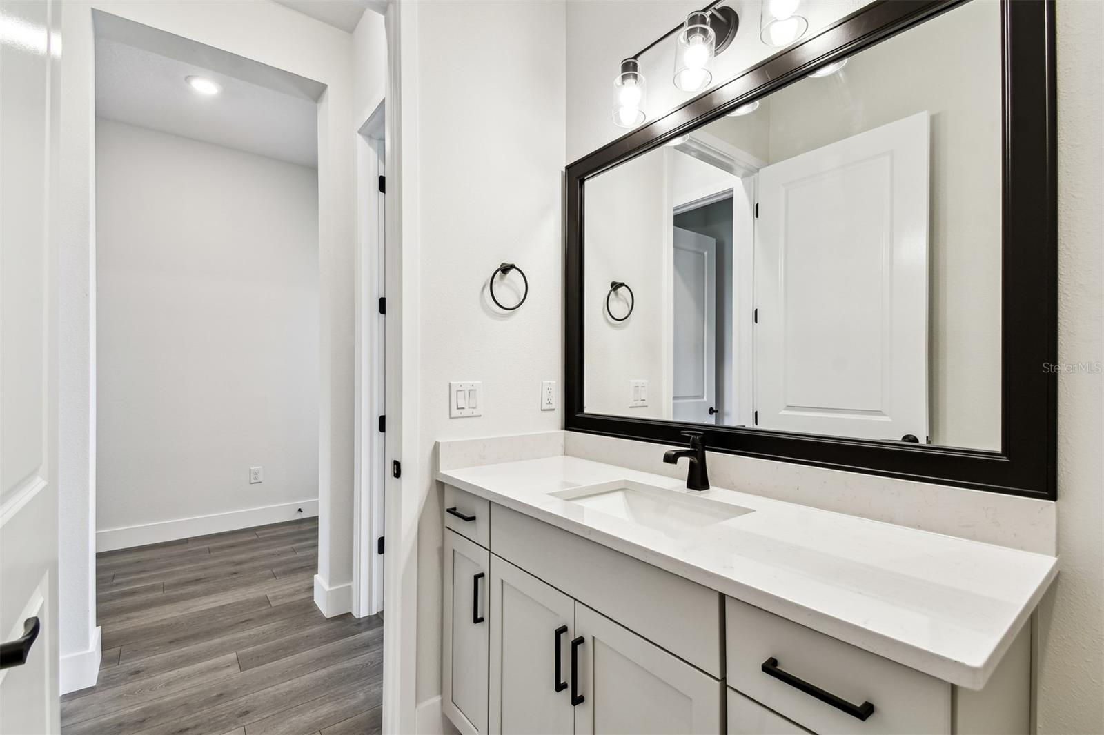 Listing photo id 26 for 5283 Everlong Drive