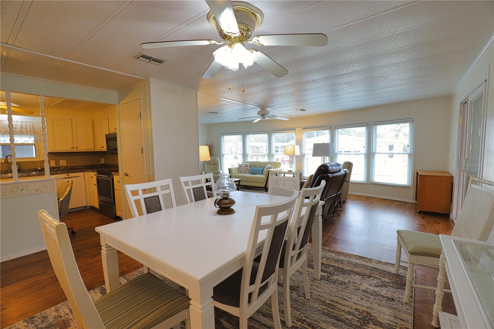 Image 16 of 100 For 653 Alvarado