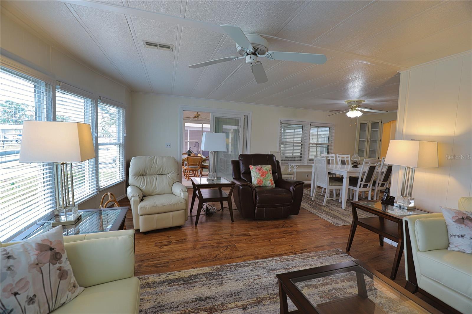 Image 21 of 100 For 653 Alvarado