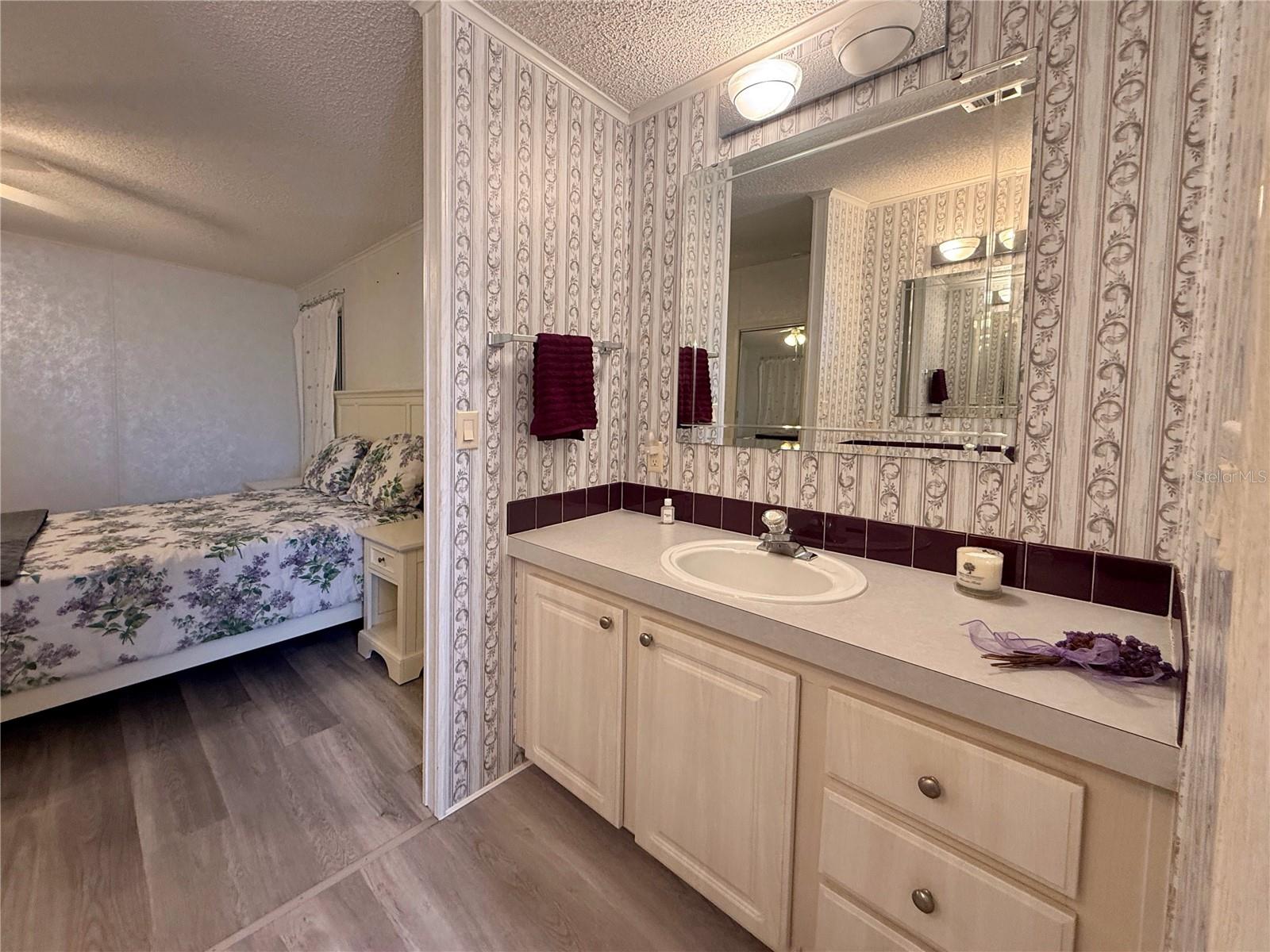 Image 11 of 31 For 209 Saint Thomas Circle