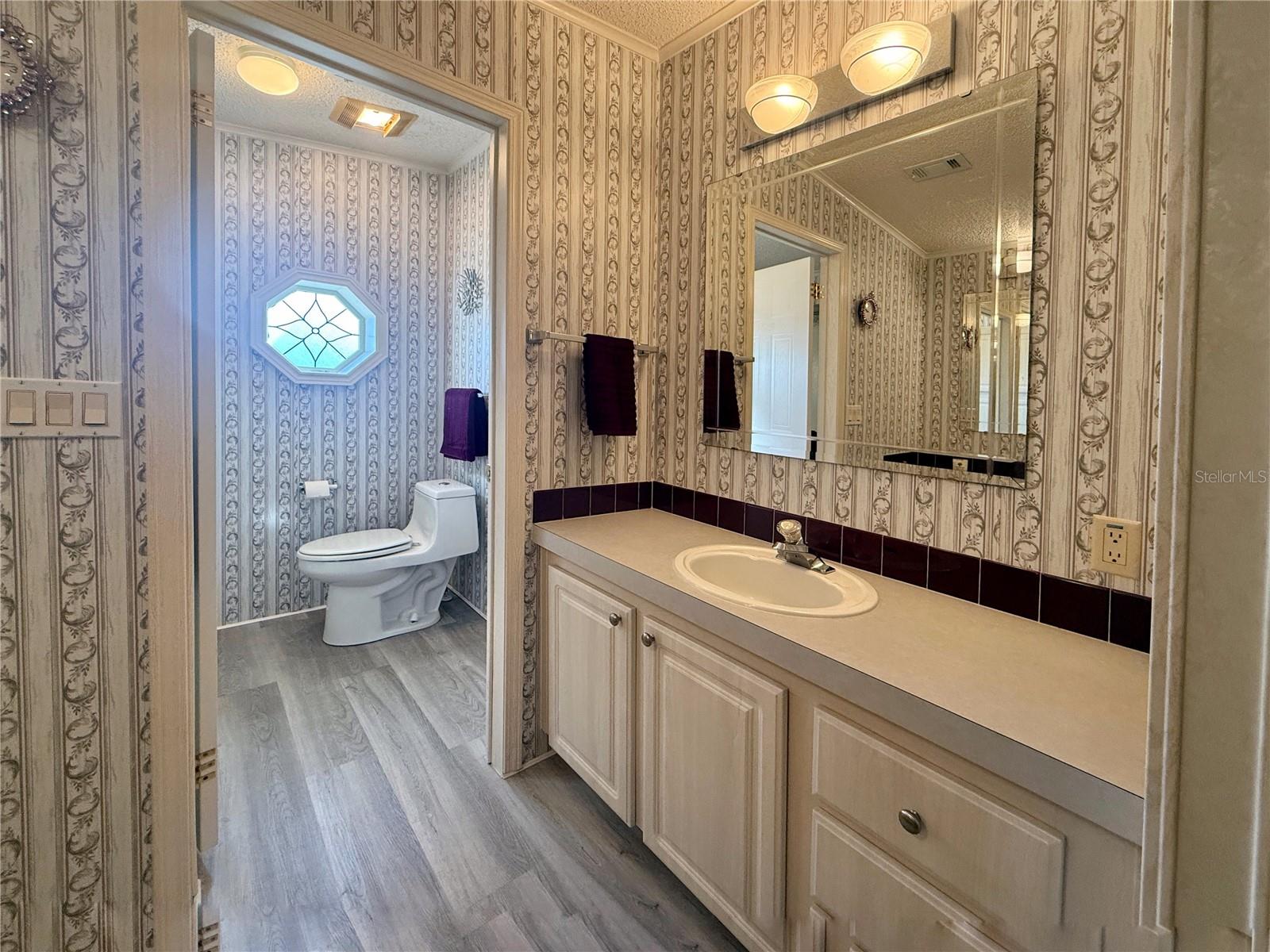 Image 9 of 31 For 209 Saint Thomas Circle
