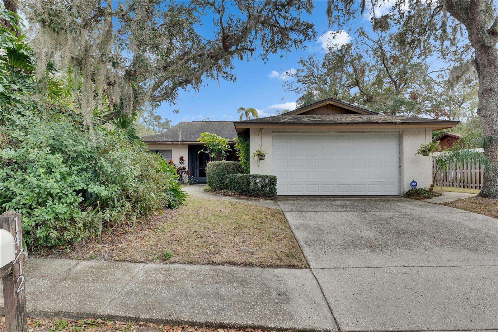 Details for 14712 Laurel Lake Lane, LUTZ, FL 33559