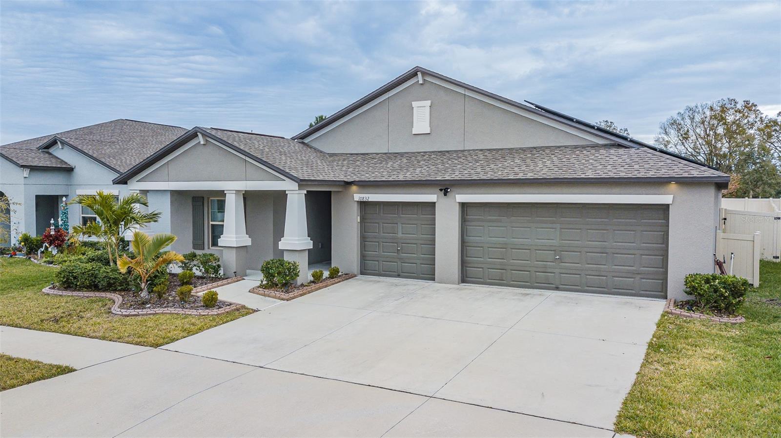 Listing photo id 0 for 10832 Sage Canyon Drive