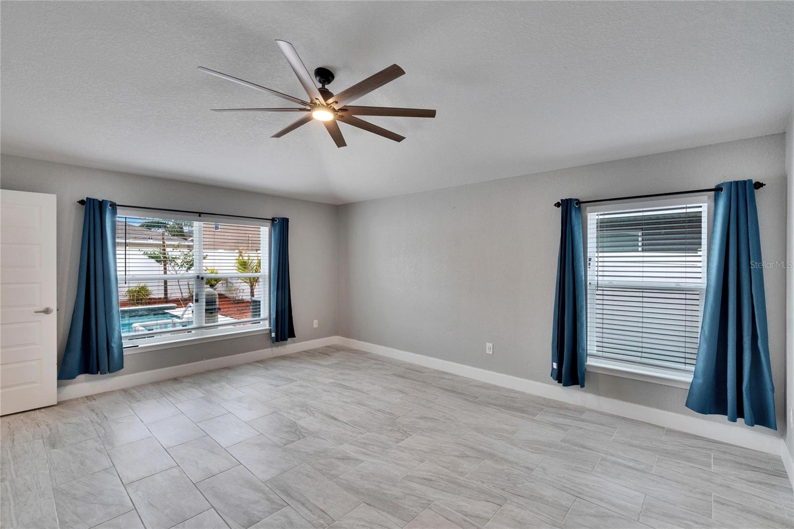 Listing photo id 30 for 14525 Scottburgh Glen Drive