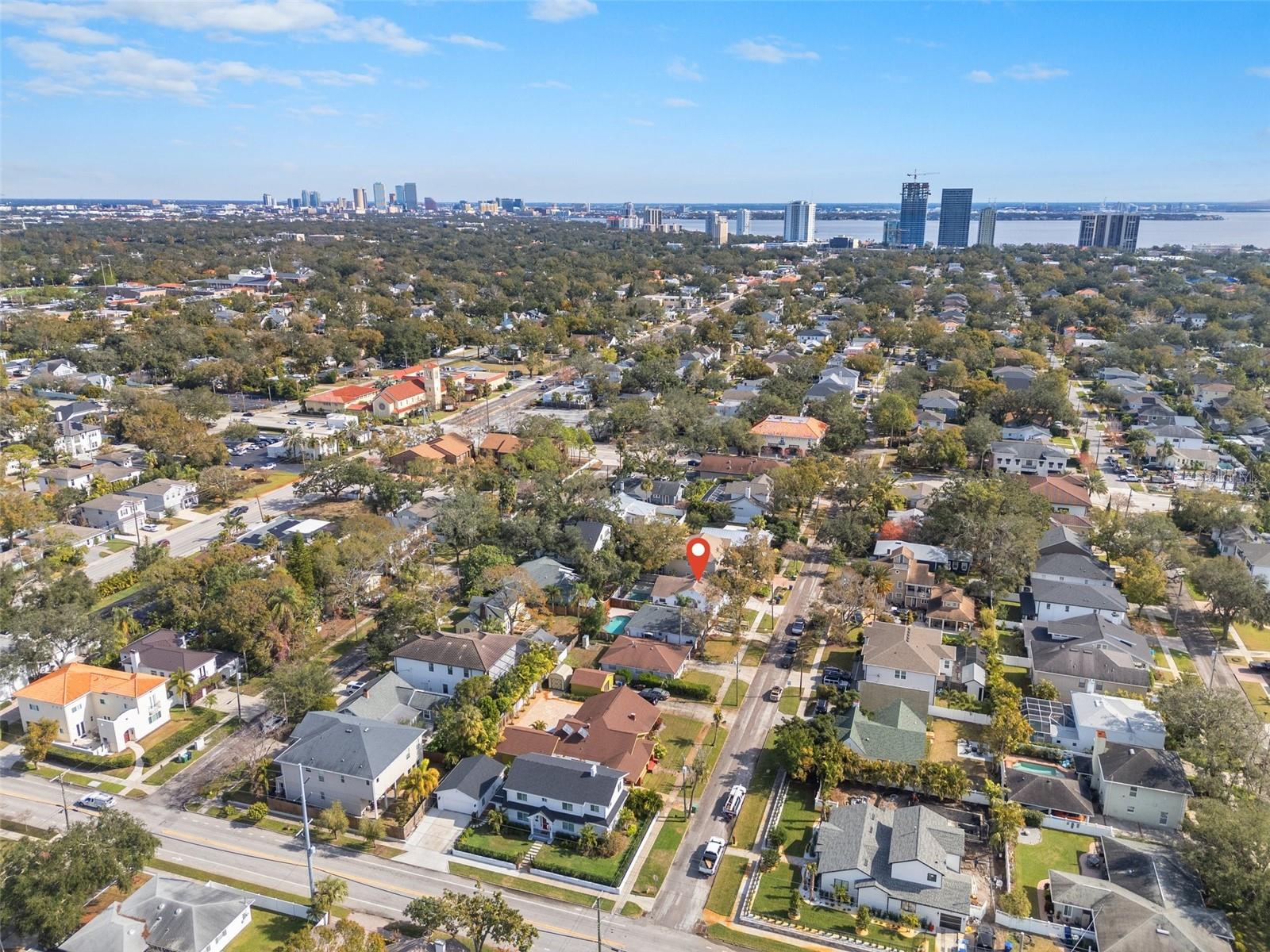 Listing photo id 30 for 3815 San Juan Street