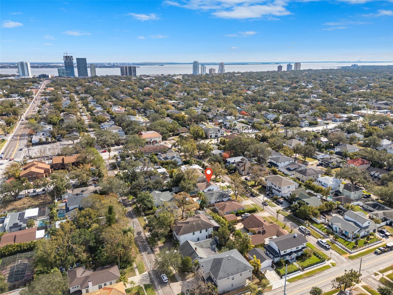 Listing photo id 31 for 3815 San Juan Street