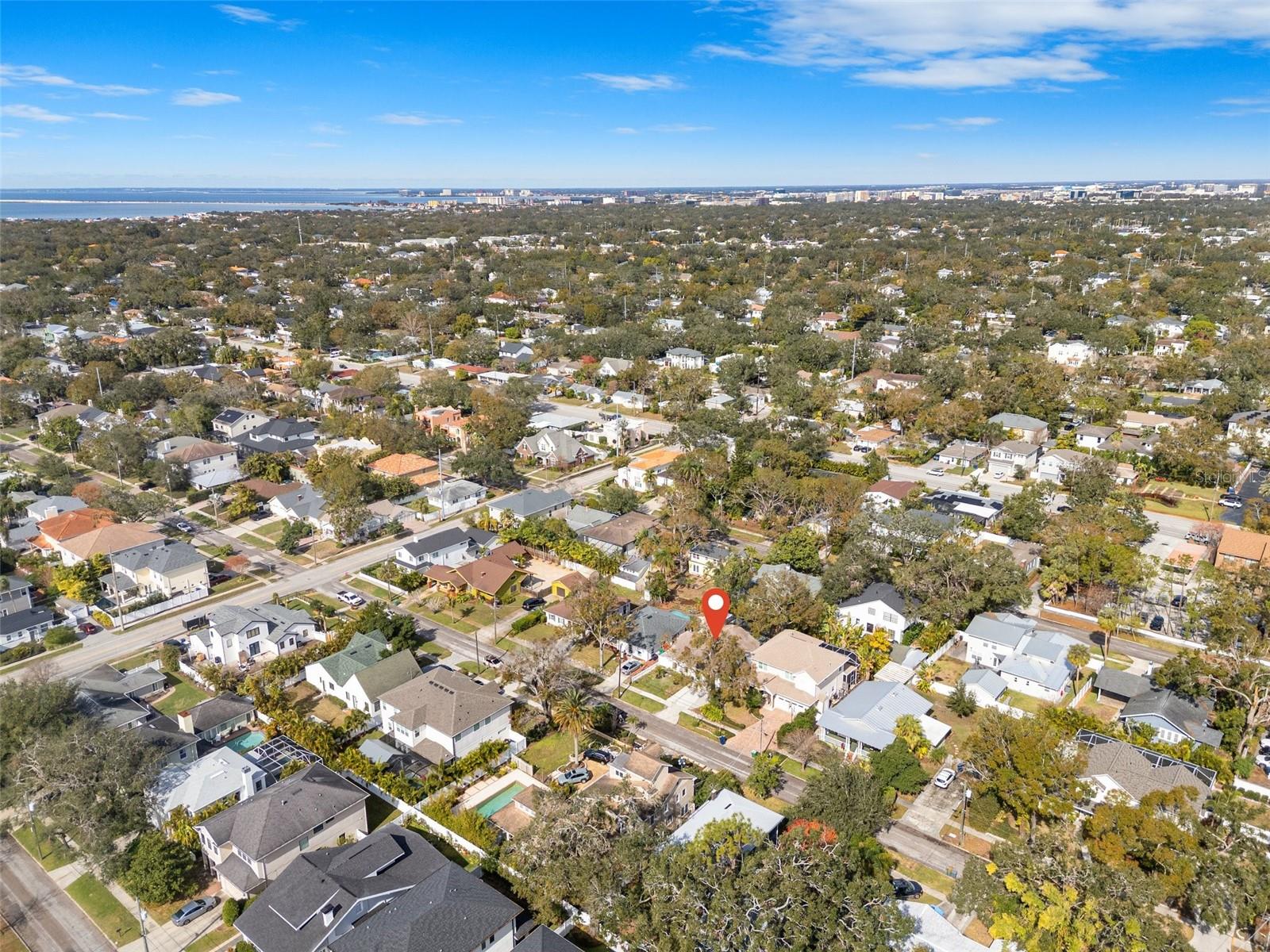 Listing photo id 33 for 3815 San Juan Street