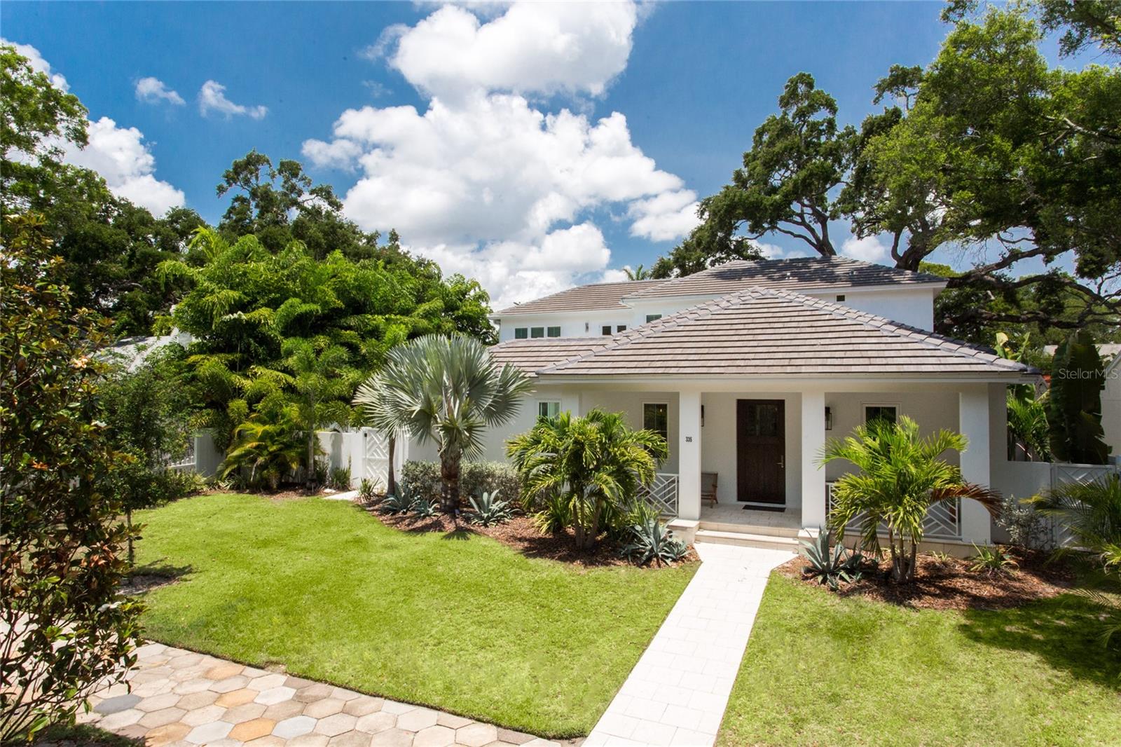 Details for 335 16th Avenue Ne, ST PETERSBURG, FL 33704