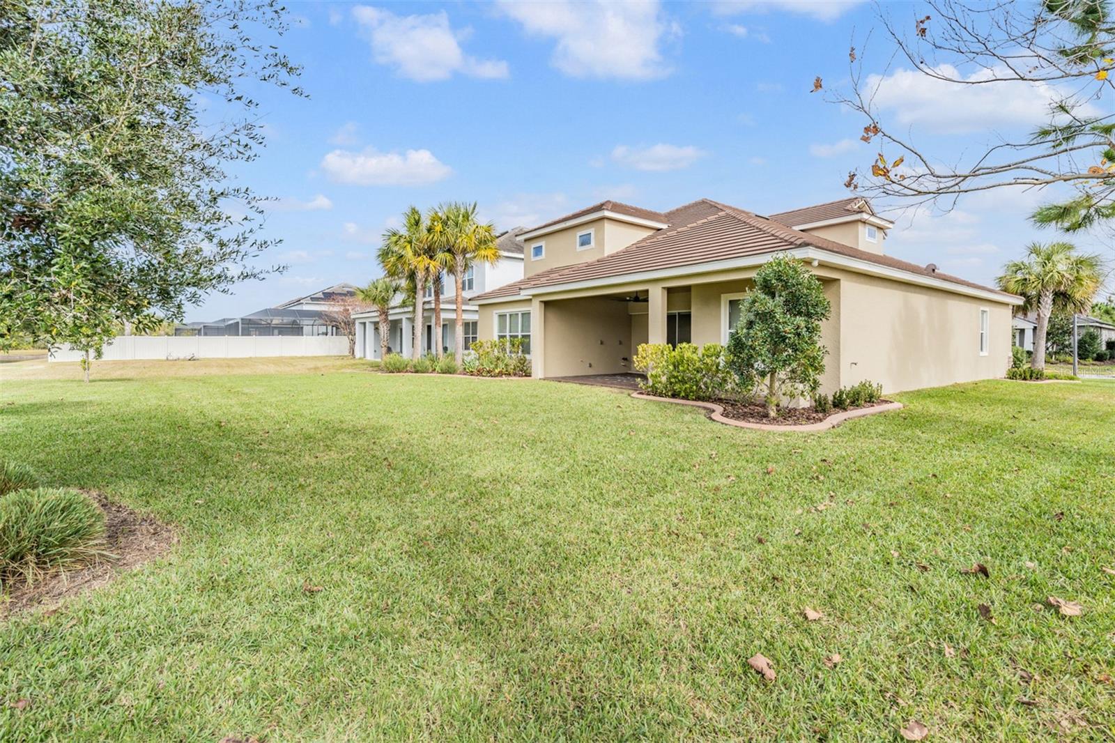 Listing photo id 1 for 3803 Bonfire Drive