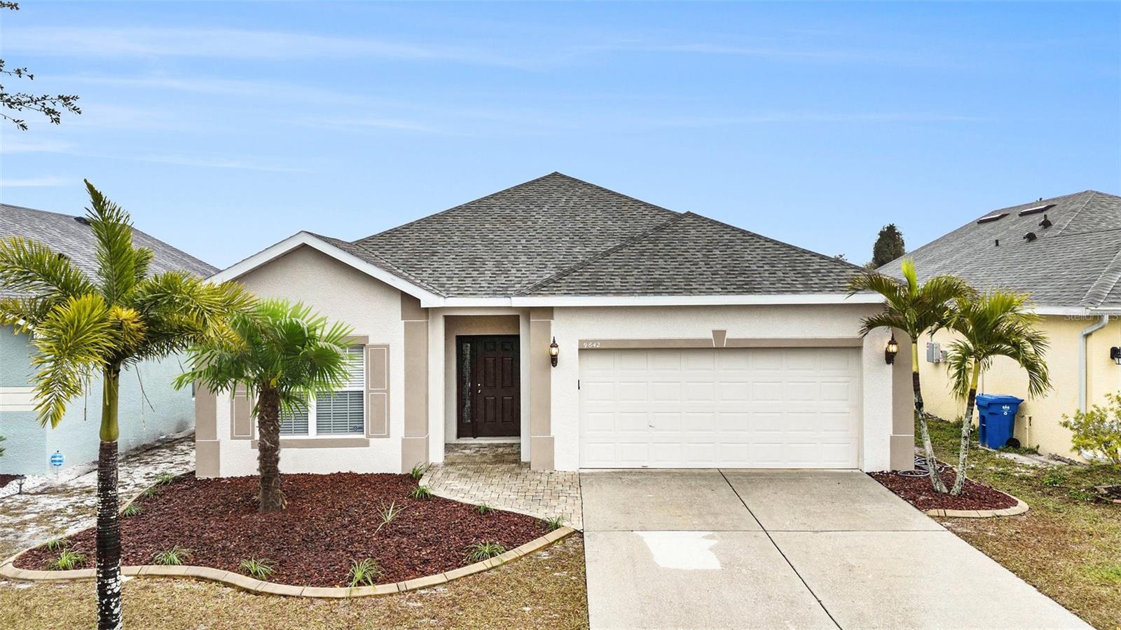 Listing photo id 0 for 9642 Cypress Harbor Drive