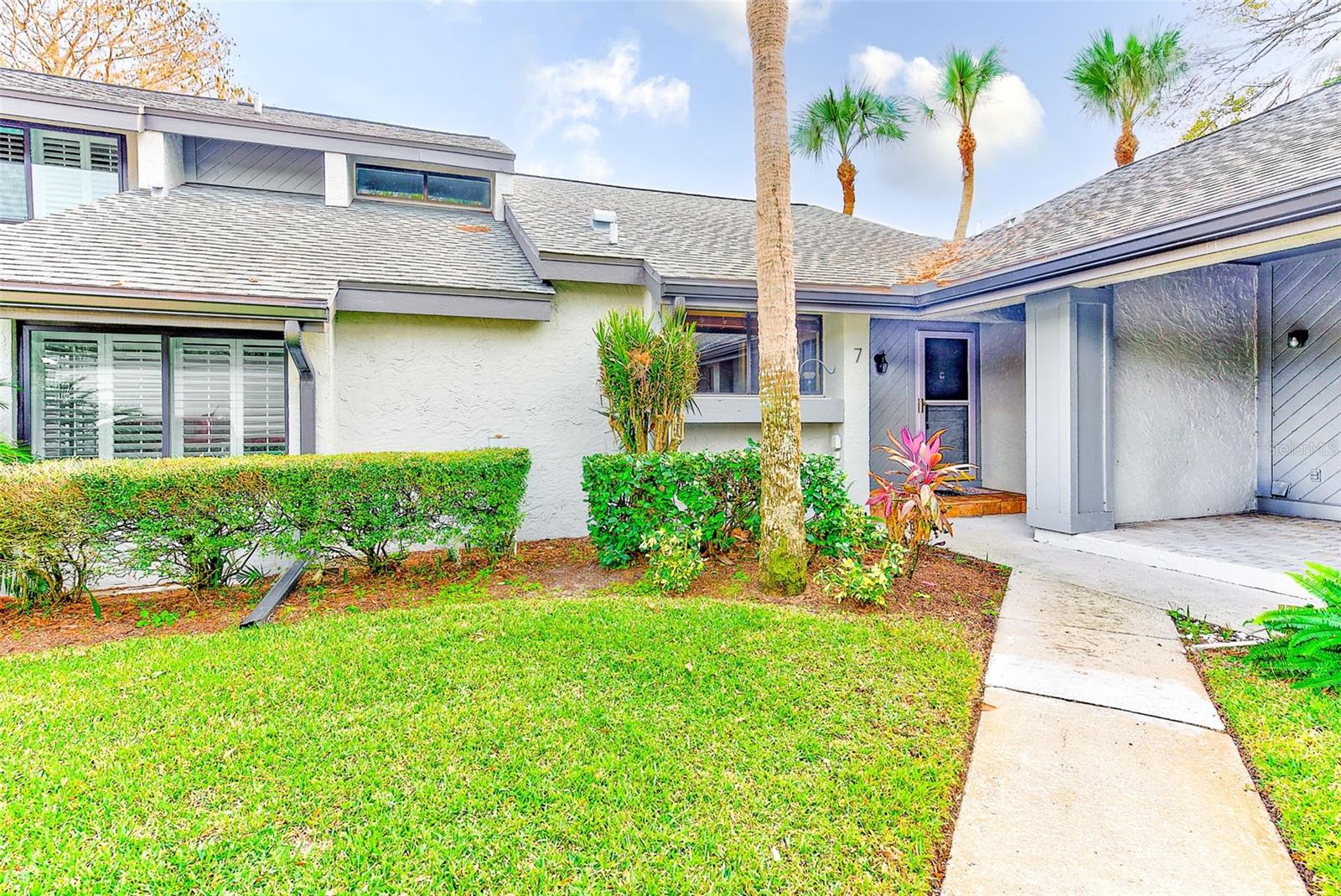 Details for 90 Highland Avenue 7, TARPON SPRINGS, FL 34689